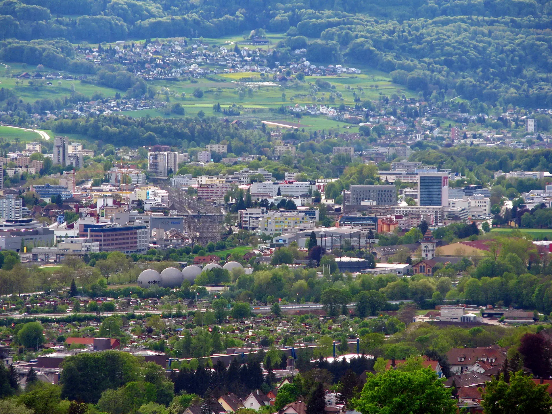 Bergdietikon