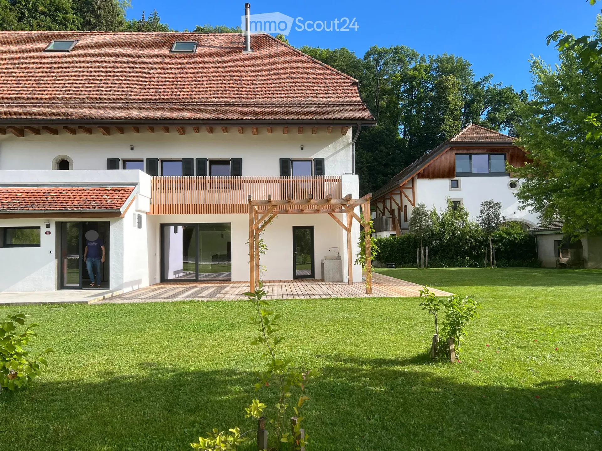 Renovated Farmhouse near La Côte International School (LCIS) – 300 m2 Family Home with Large Garden