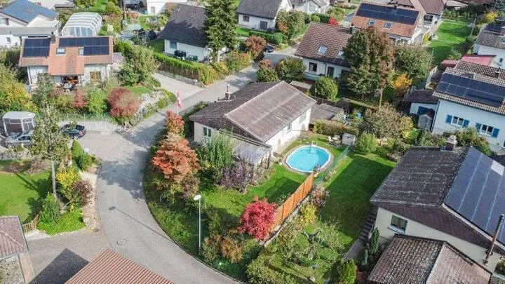 LÄNDLICHE FAMILIENOASE MIT POOL