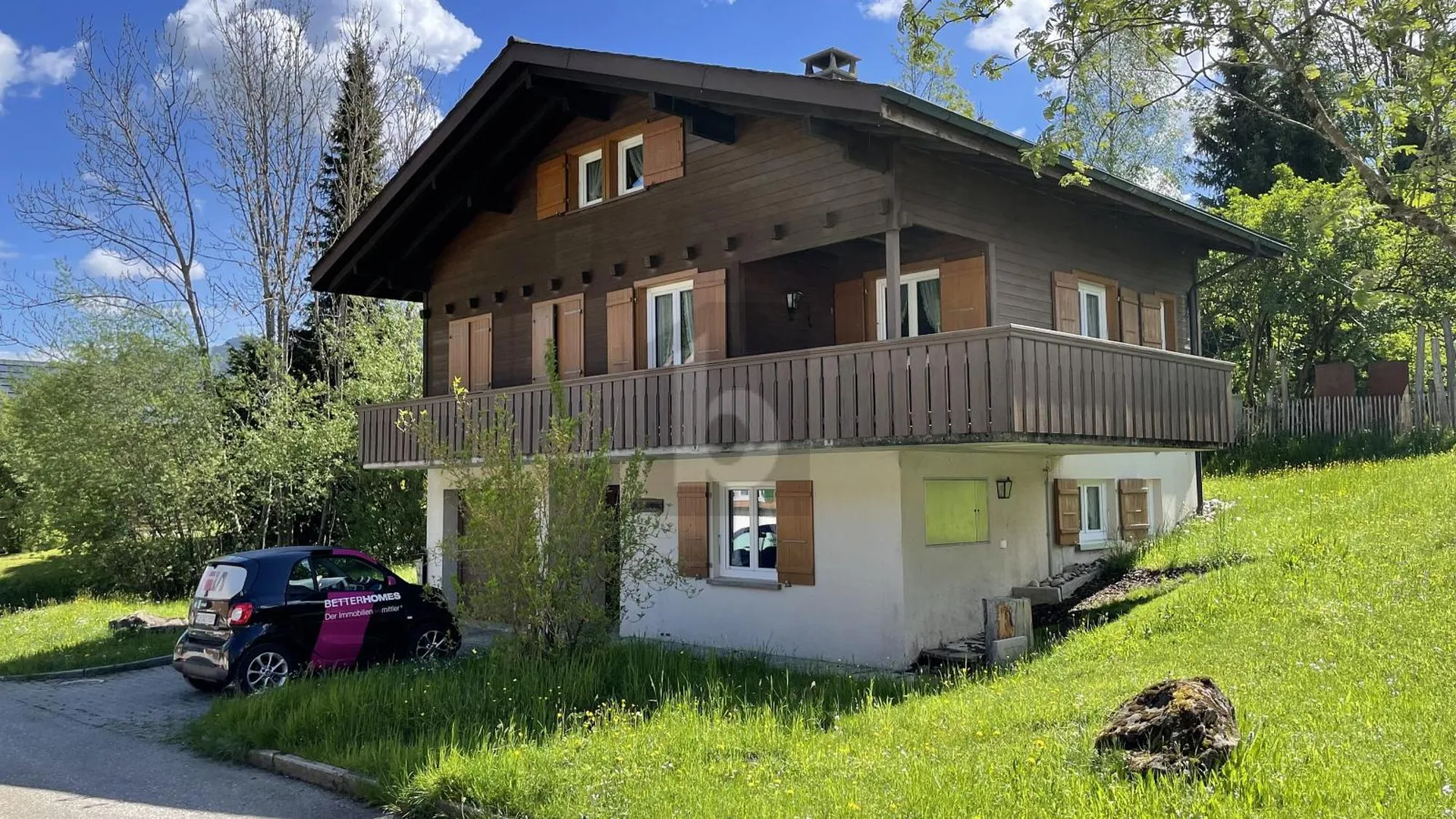 AN RUHIGER LAGE FÜR GENIESSER