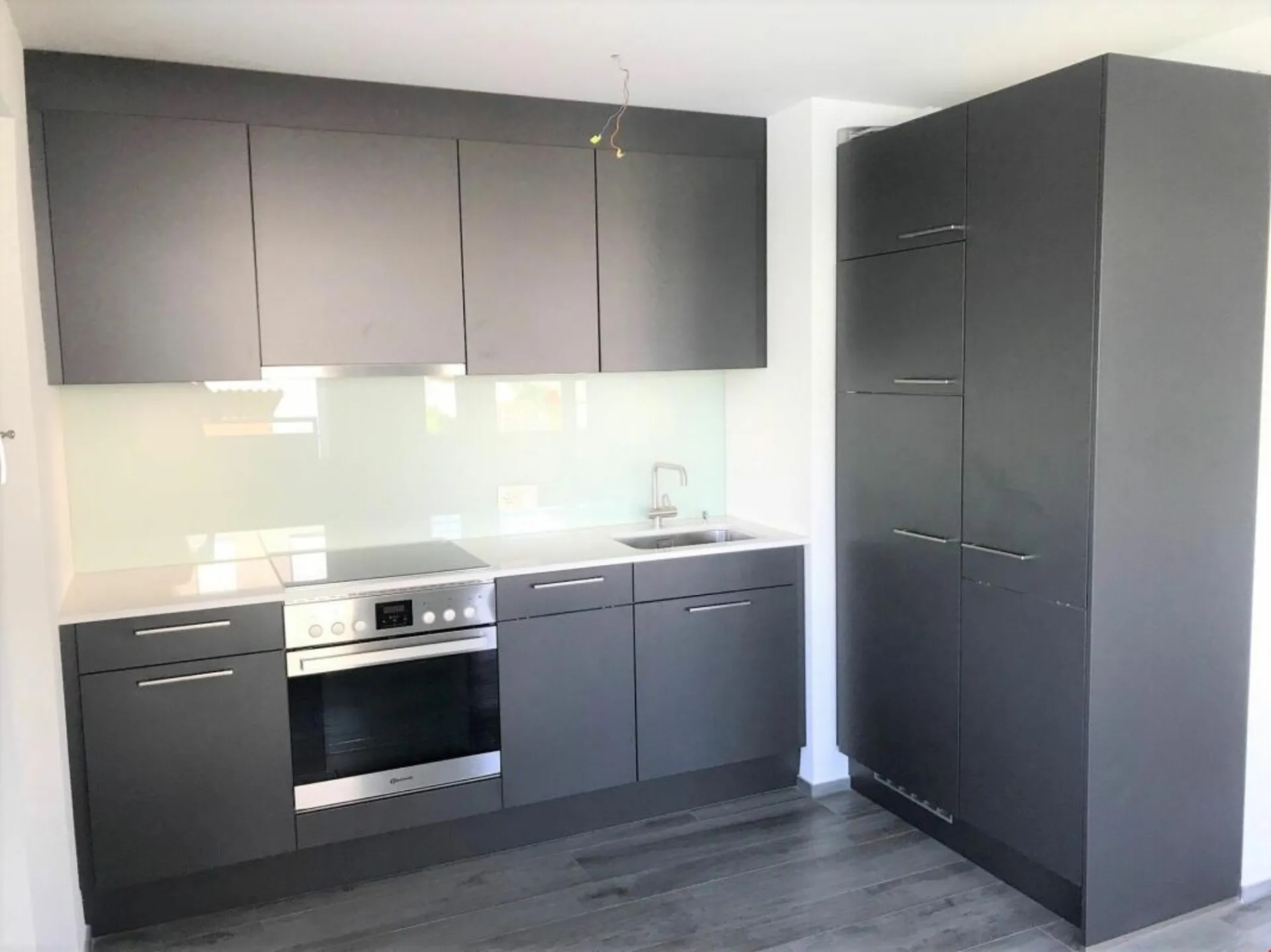 Moderne Wohnung im Grünen