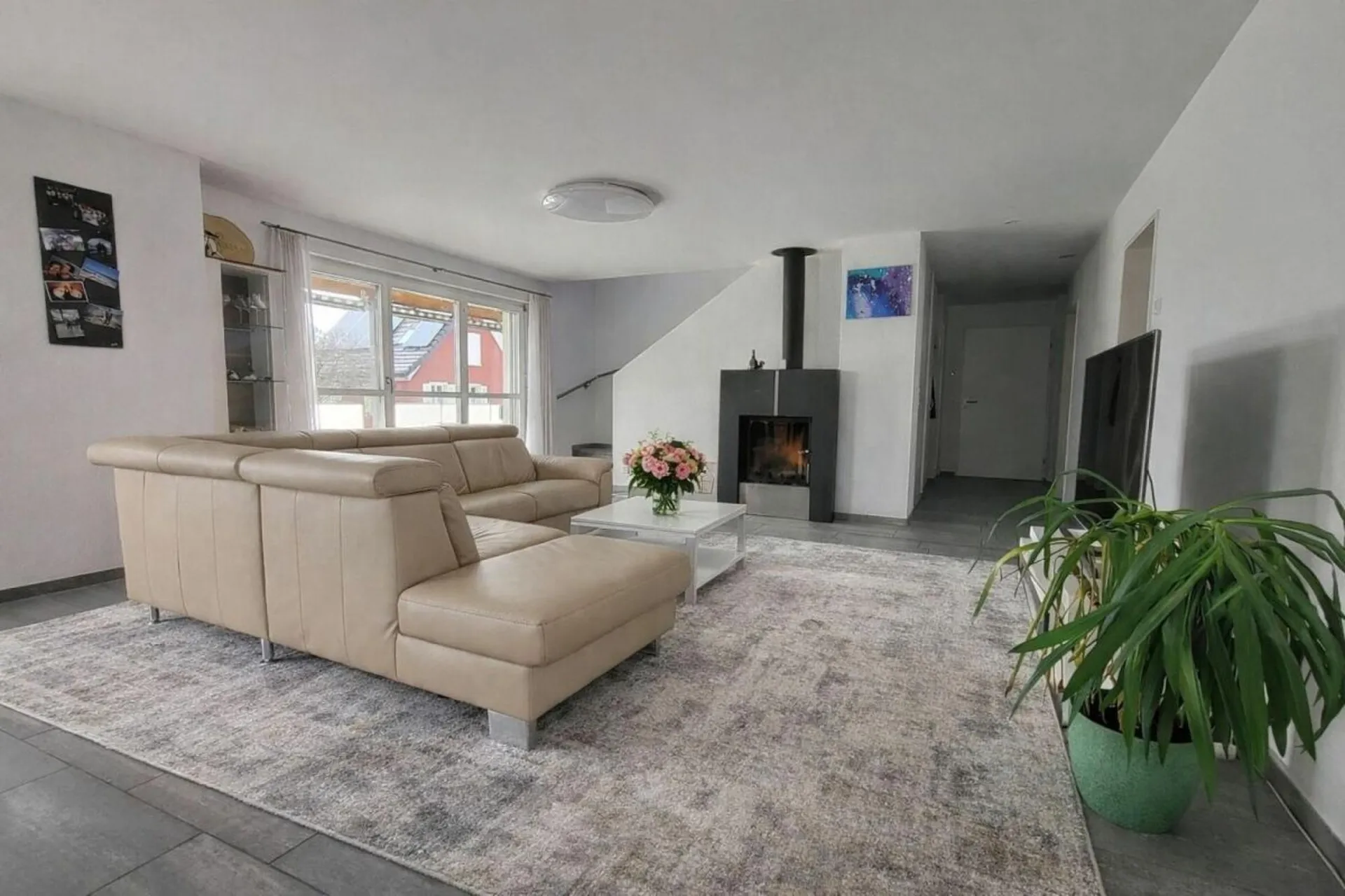 6.5+ Zimmer Dach-Maisonetten Wohnung