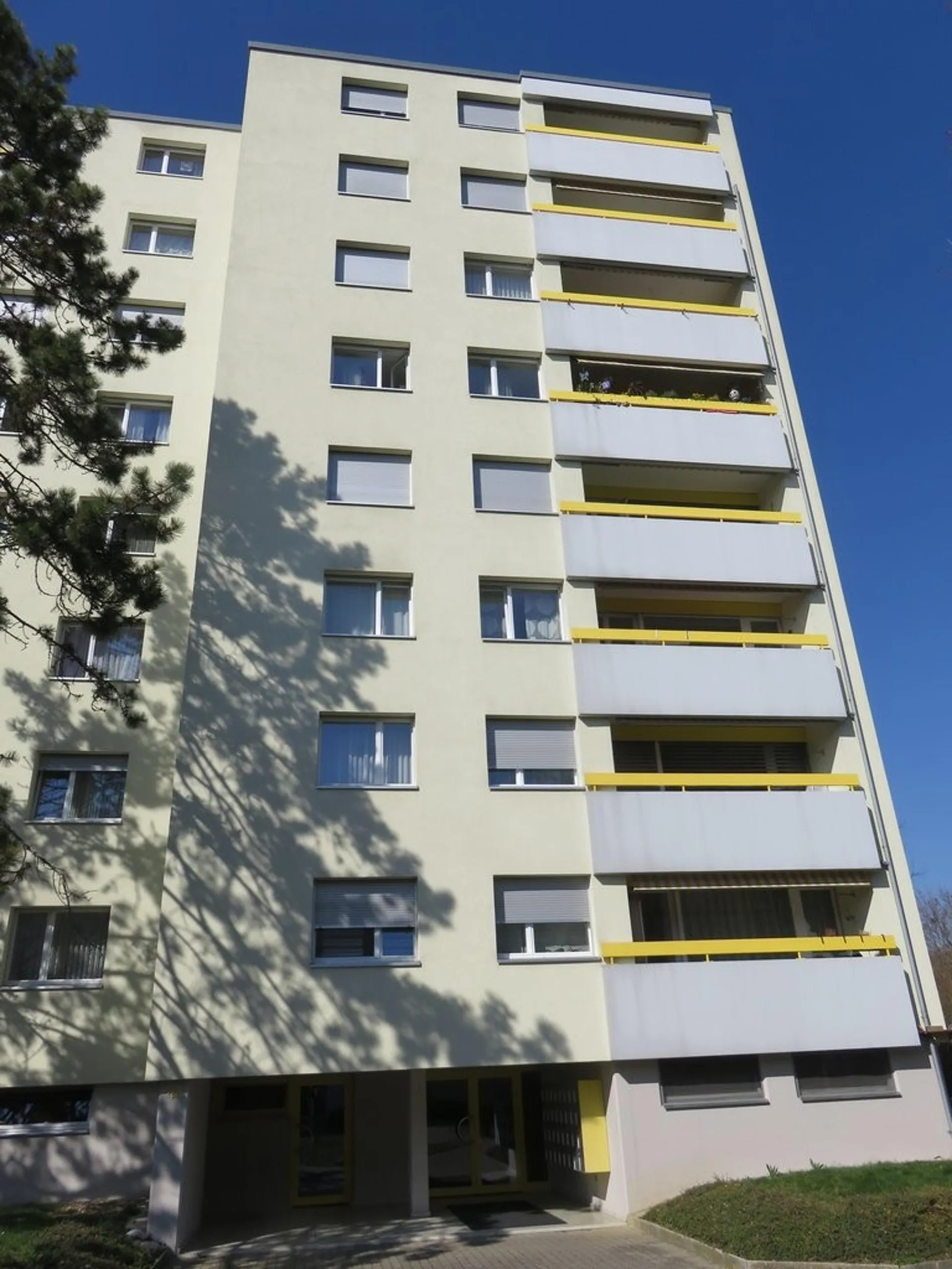 Grosszügiges Wohnen in Therwil