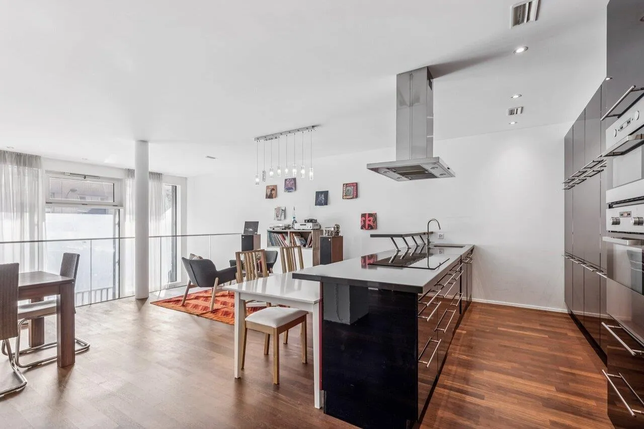 Maisonette-Wohnung mit grosszügigem Wohnatelier