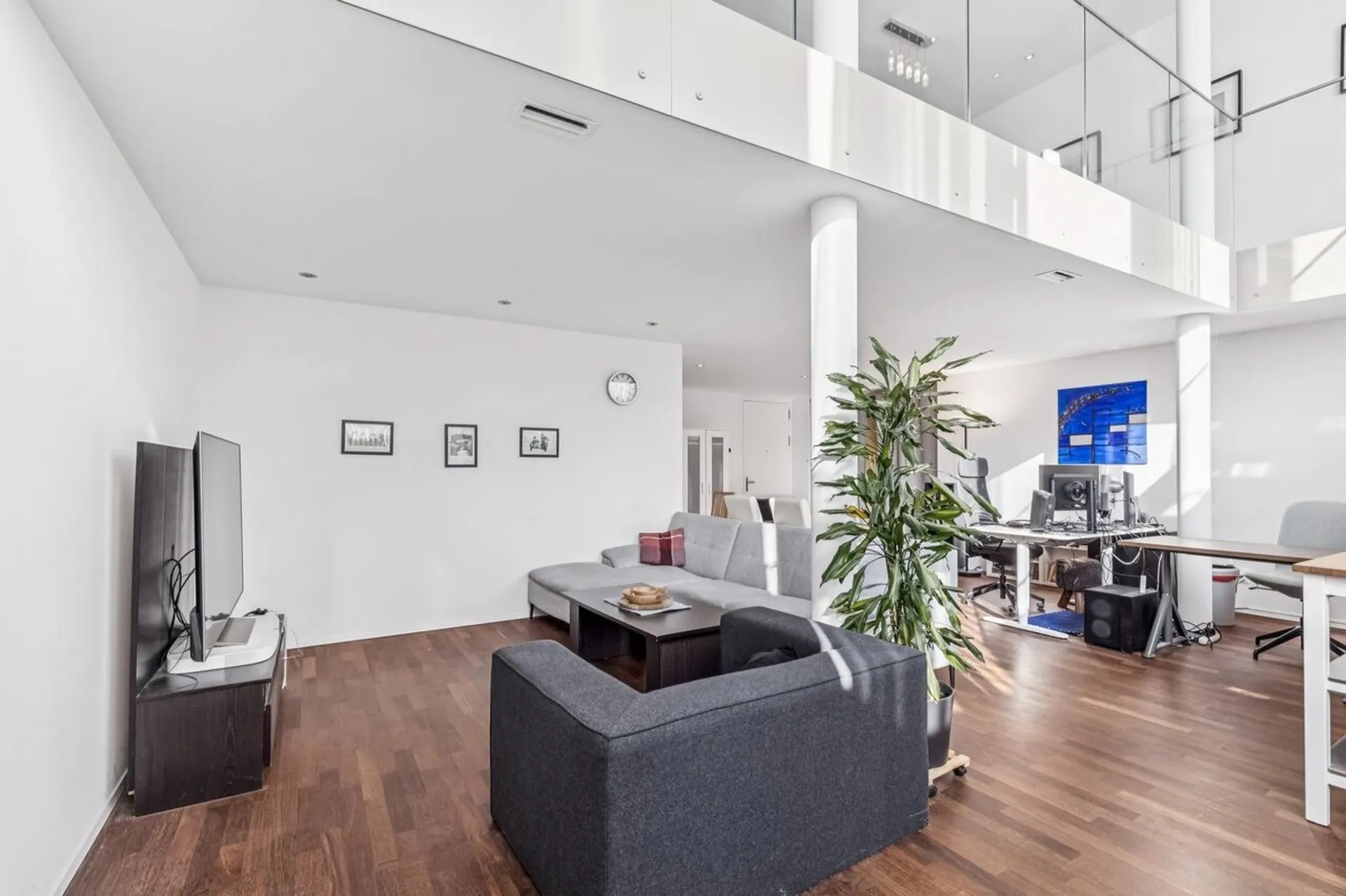 Maisonette-Wohnung mit grosszügigem Wohnatelier