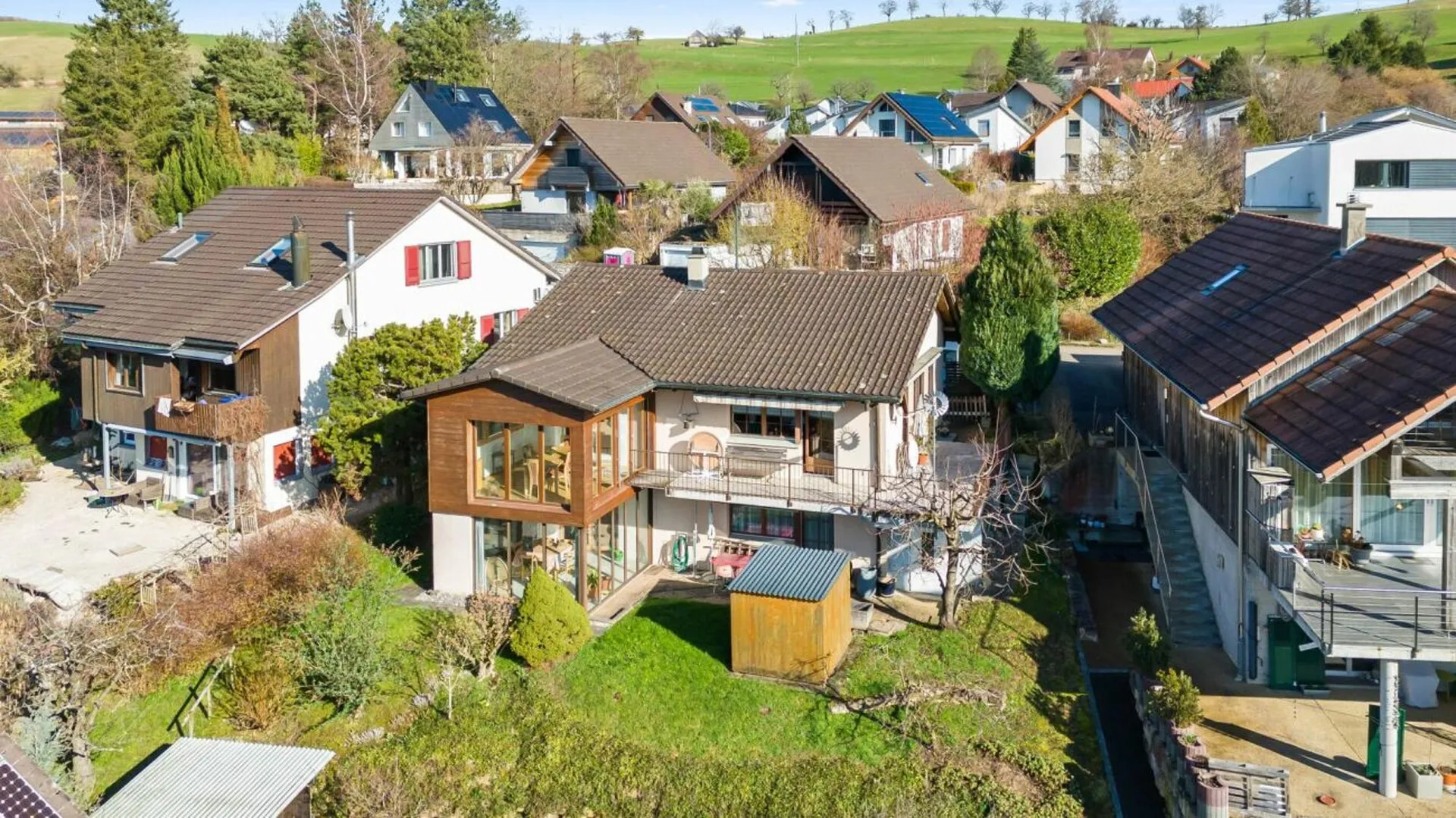 Lichtdurchflutetes Einfamilienhaus an ruhiger Lage mit traumhafter Aussicht