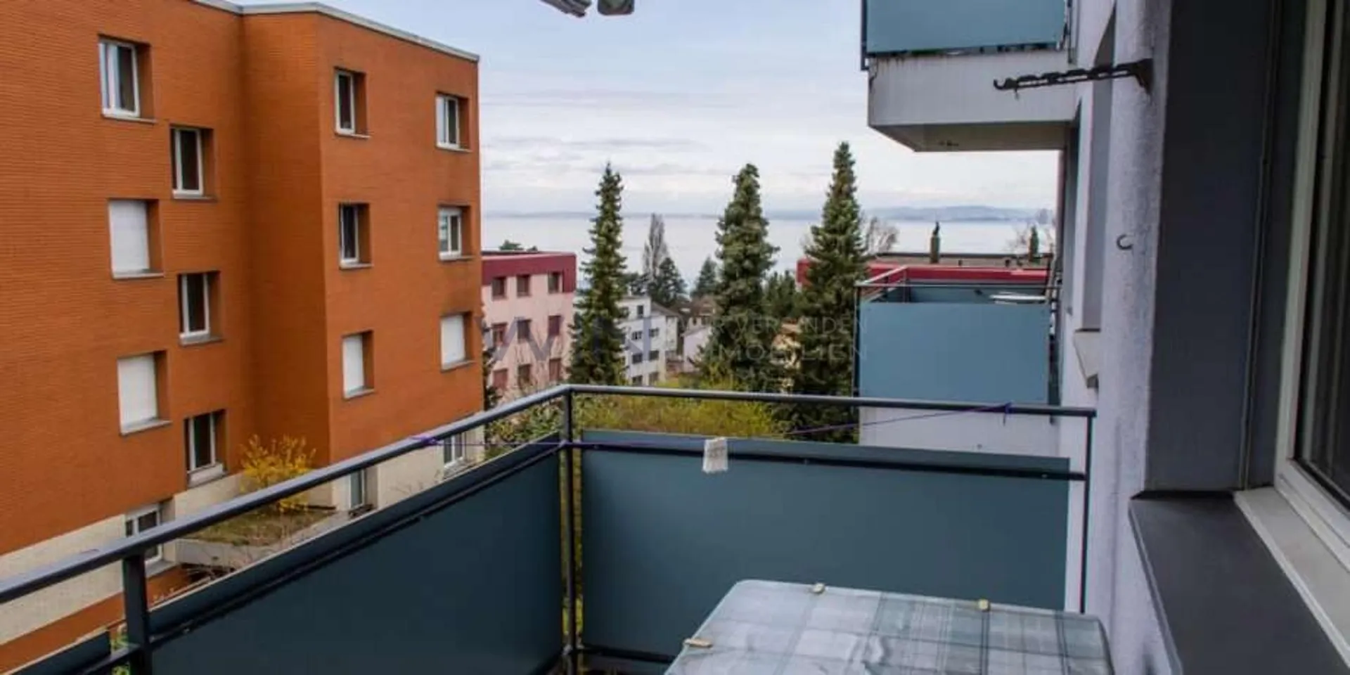 3.5 ZWHG. mit Balkon, Seeblick + PP