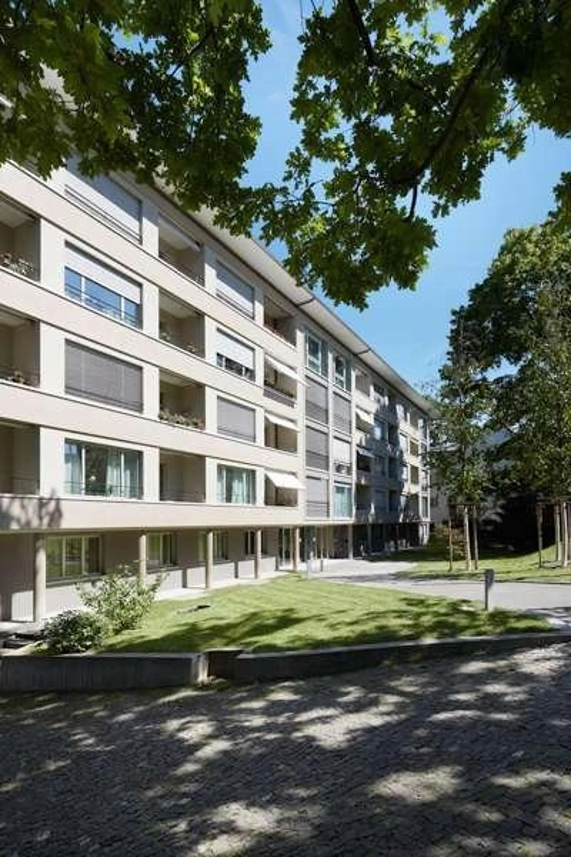 schön sanierte Wohnung im ruhigen Gellert
