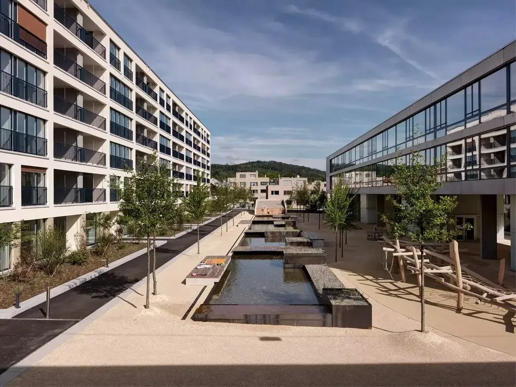 Moderne 4.5 Zimmer Wohnung über zwei Etagen