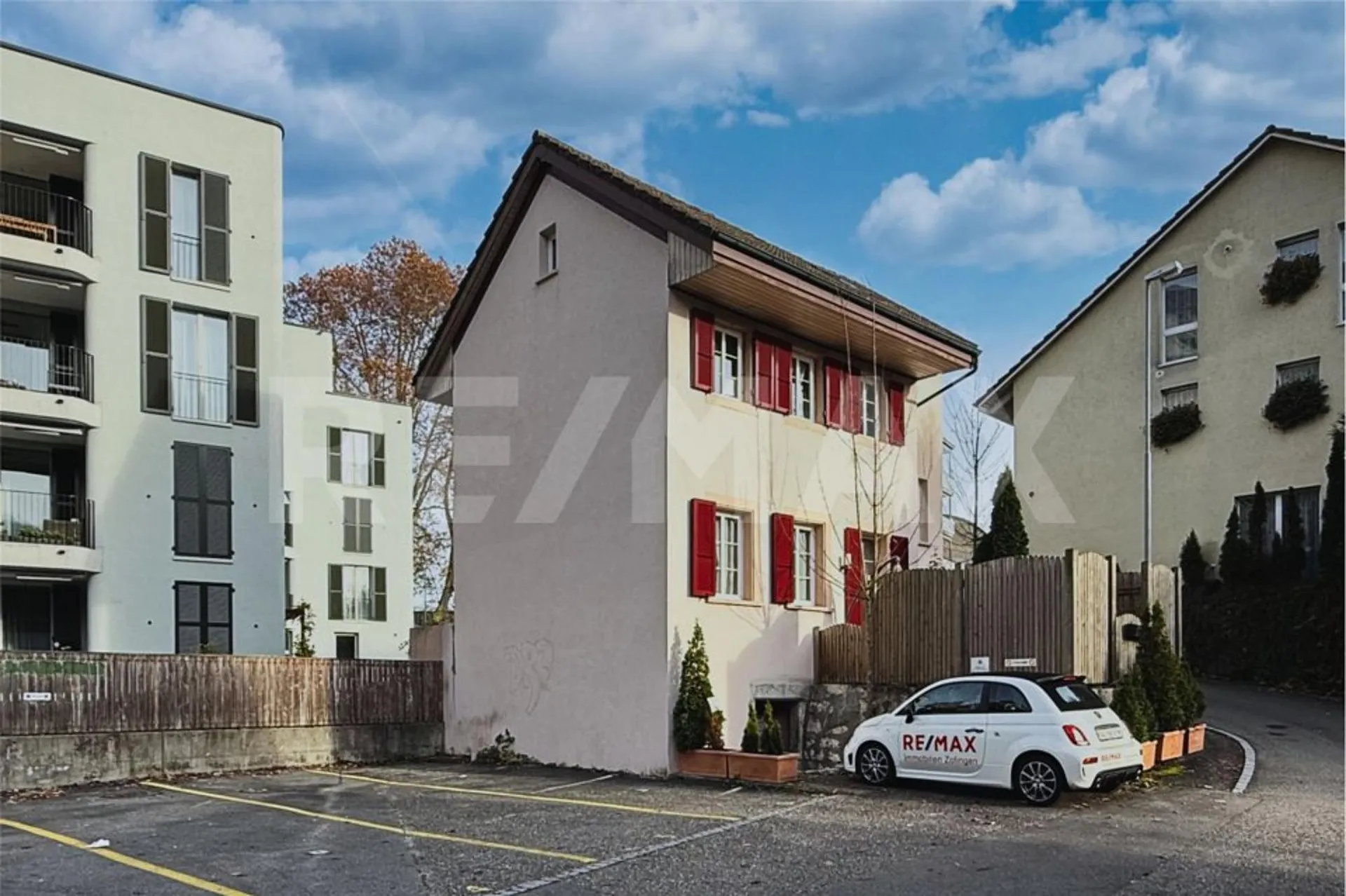 Ihr neues Zuhause mit Geschichte und Charme  sowie mit Blick auf die Festung Aarburg