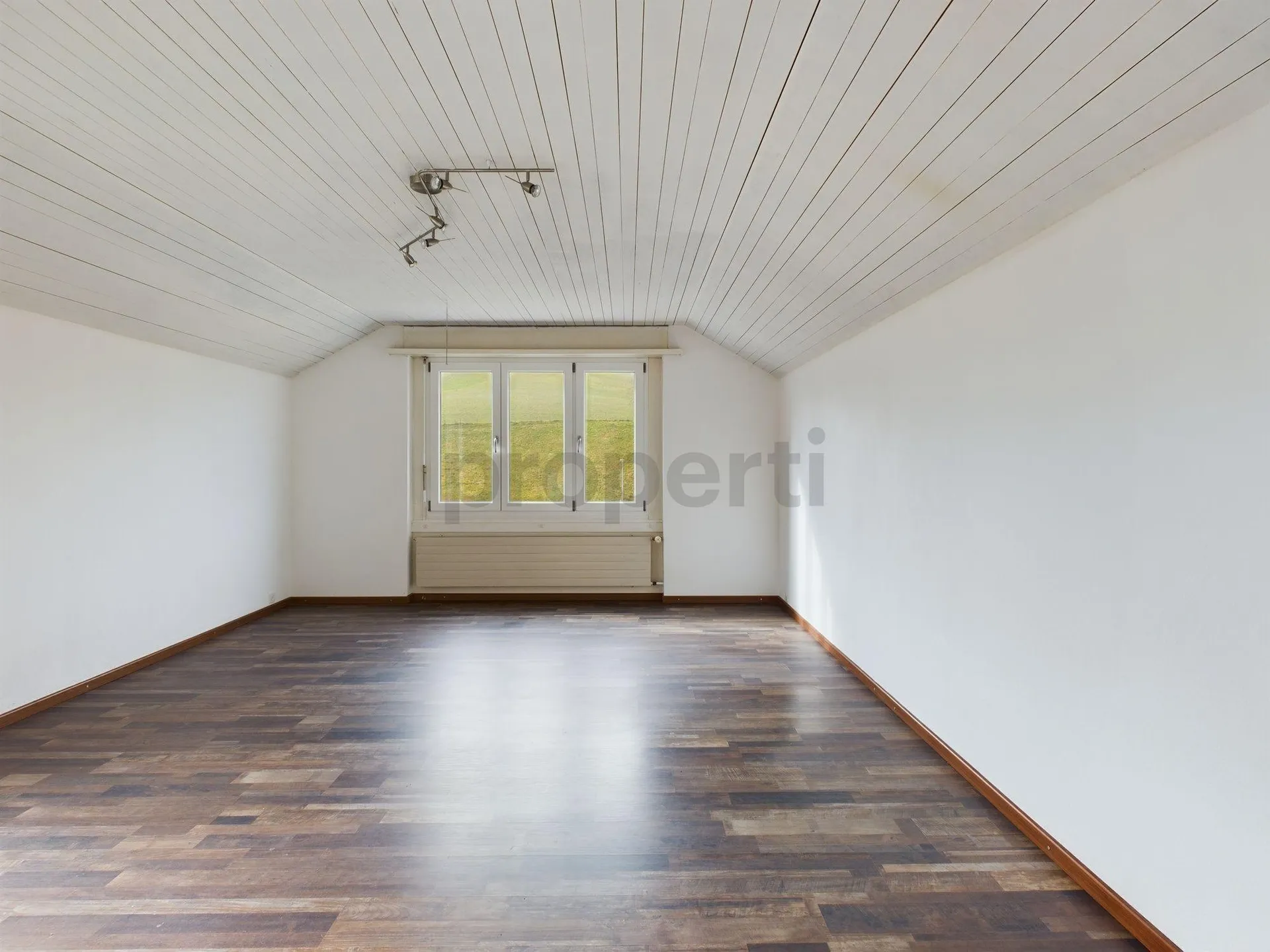 Klein, aber fein: 1-Zimmer-Wohnung in Wyssachen mit Balkon an ruhiger Lage