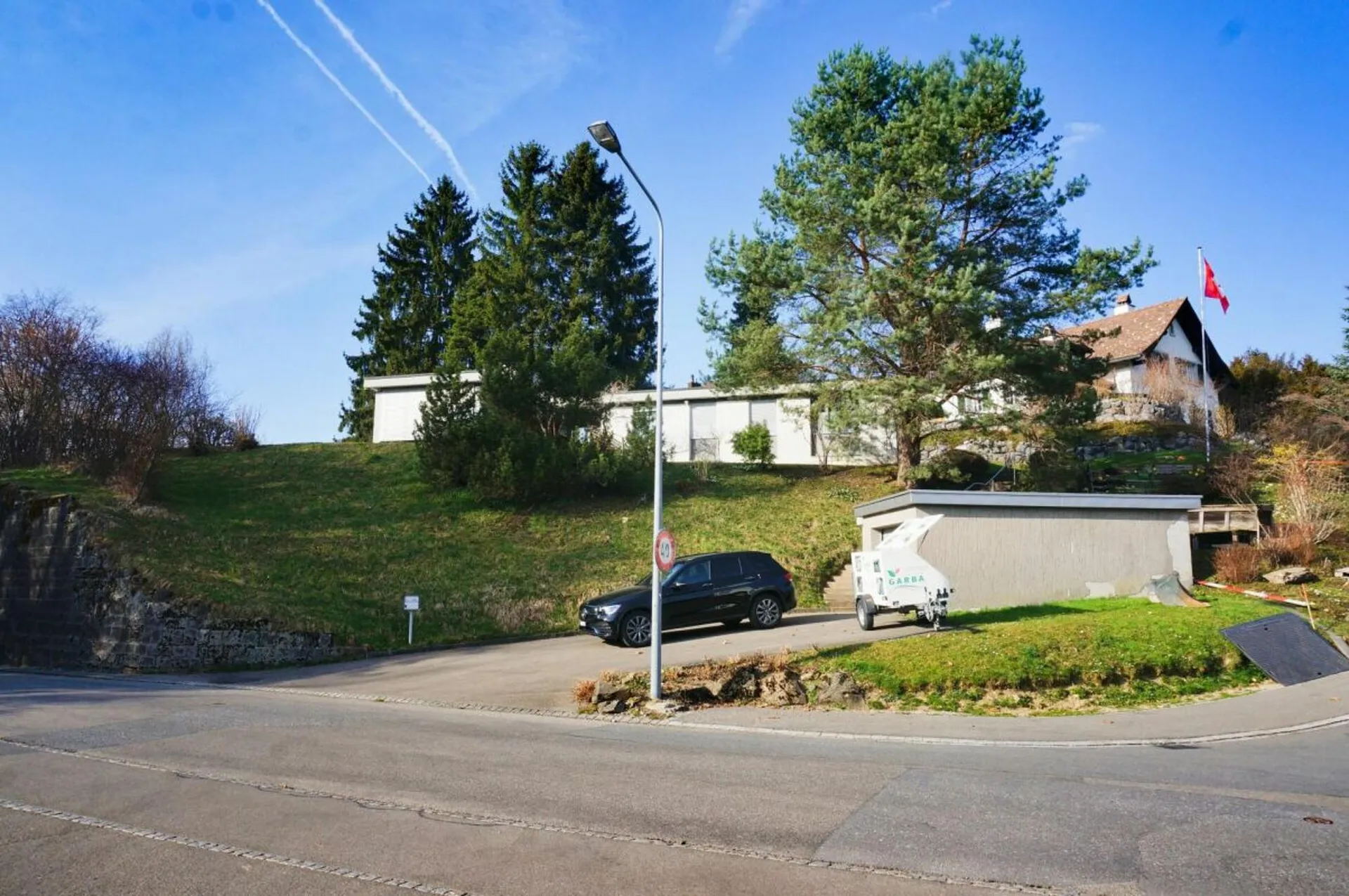 renovationsbedürftiges Einfamilienhaus mit grossem Garten oder Baulandparzelle mit Rückbau-Objekt