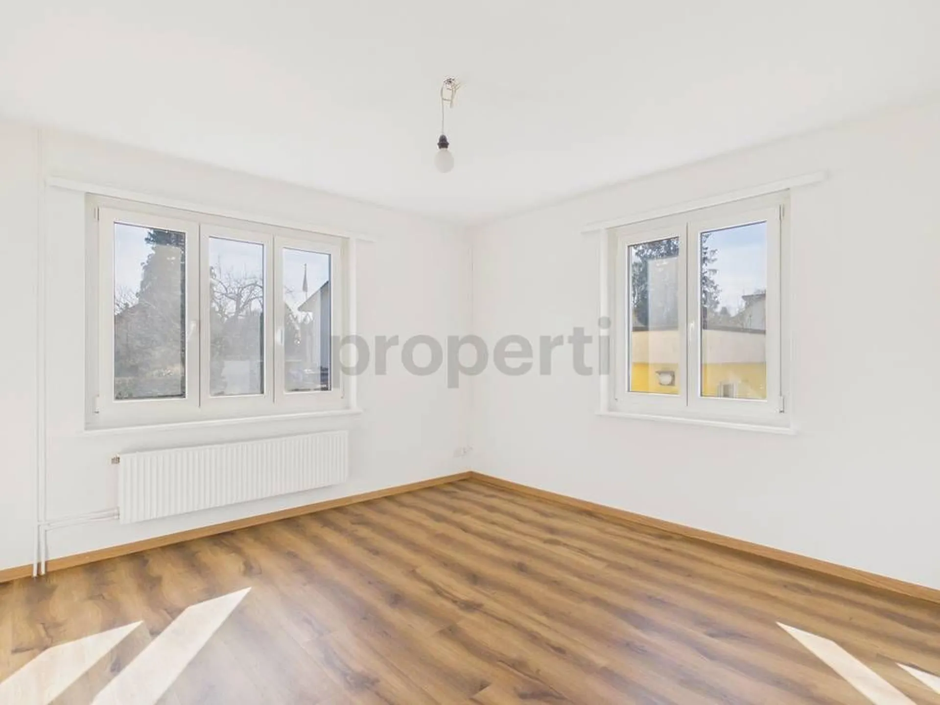 Ruhige 3.5-Zimmer-Eigentumswohnung mit Parkplatz, Luterbach
