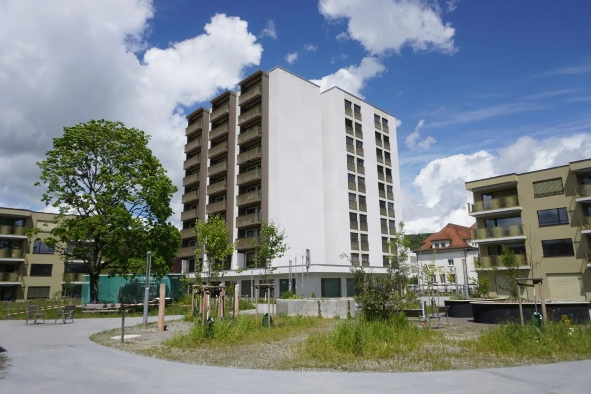 Alterswohnung: Hindernisfreie 2-Zimmer-Wohnung im 6. Stock beim Gesundheitszentrum Brugg