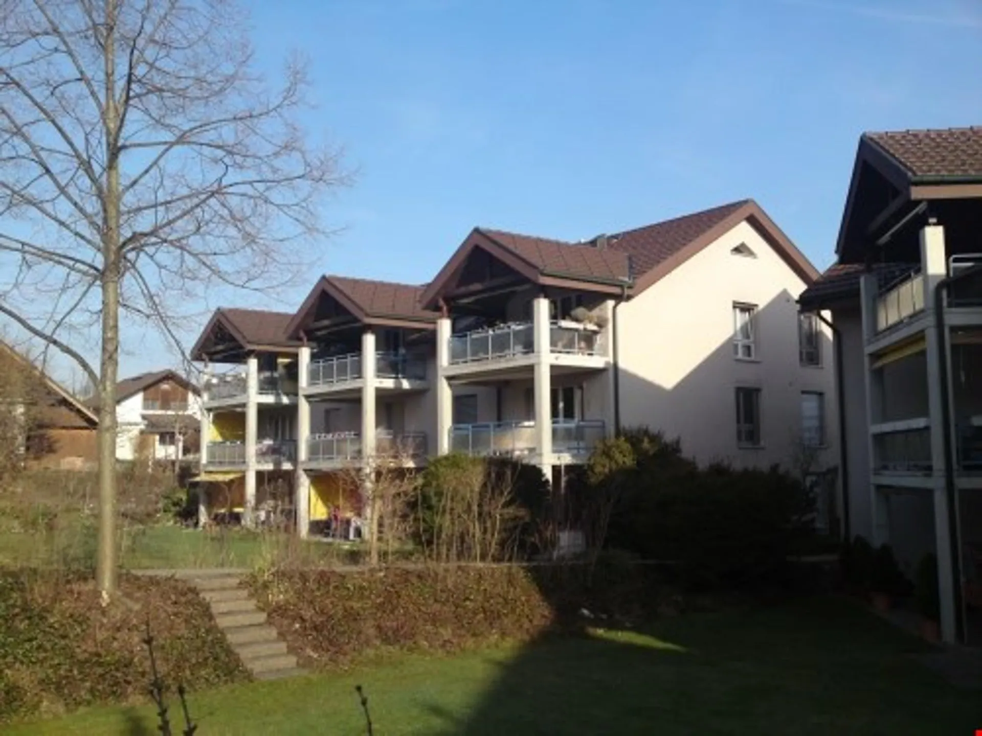 Wohnen mit Komfort und Stil – frisch renovierte 3½-Zimmer-Wohnung mit Gartensitzplatz