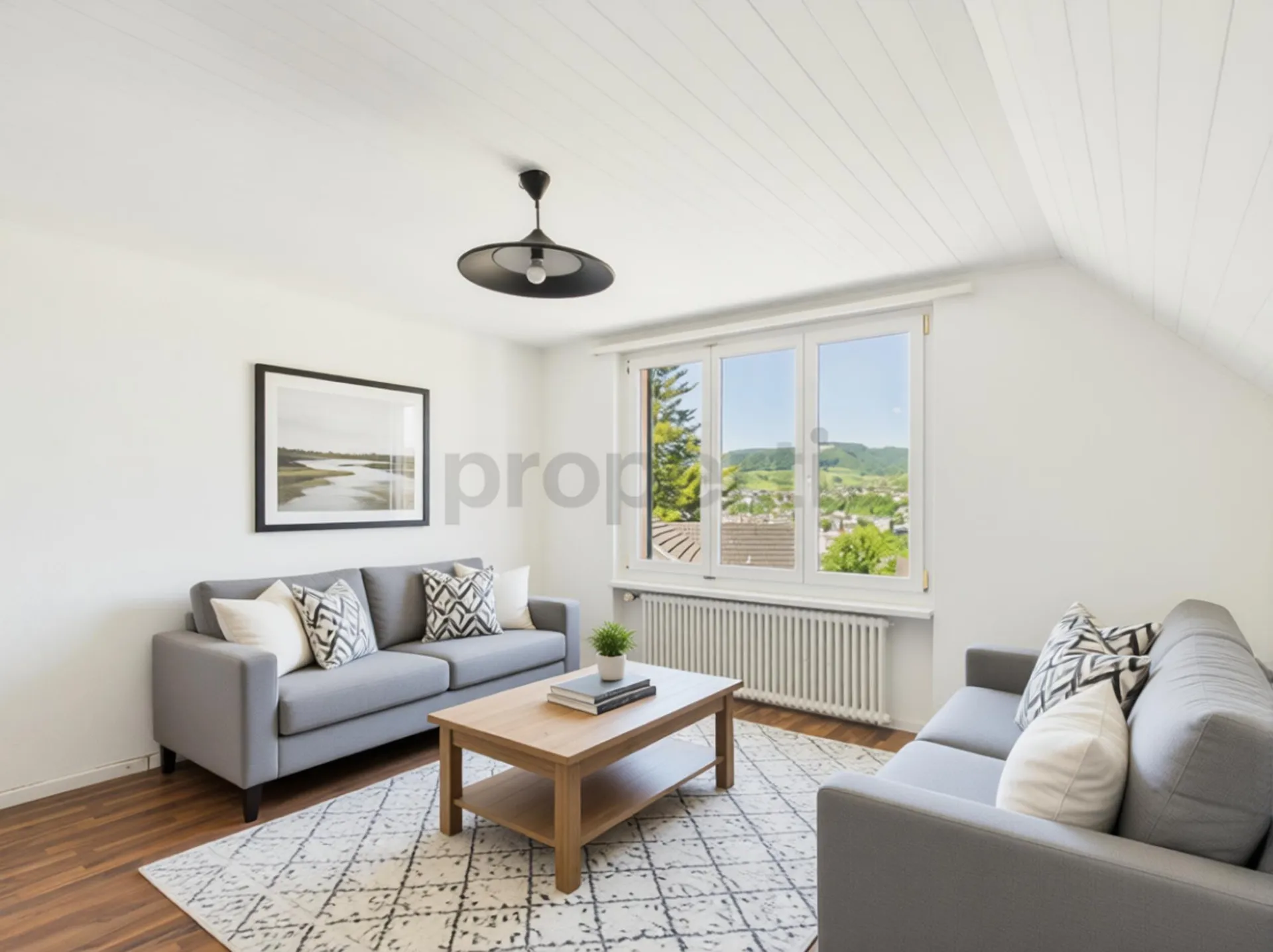 Helle 2-Zimmer-Wohnung mit praktischer Kellerfläche, Füllinsdorf