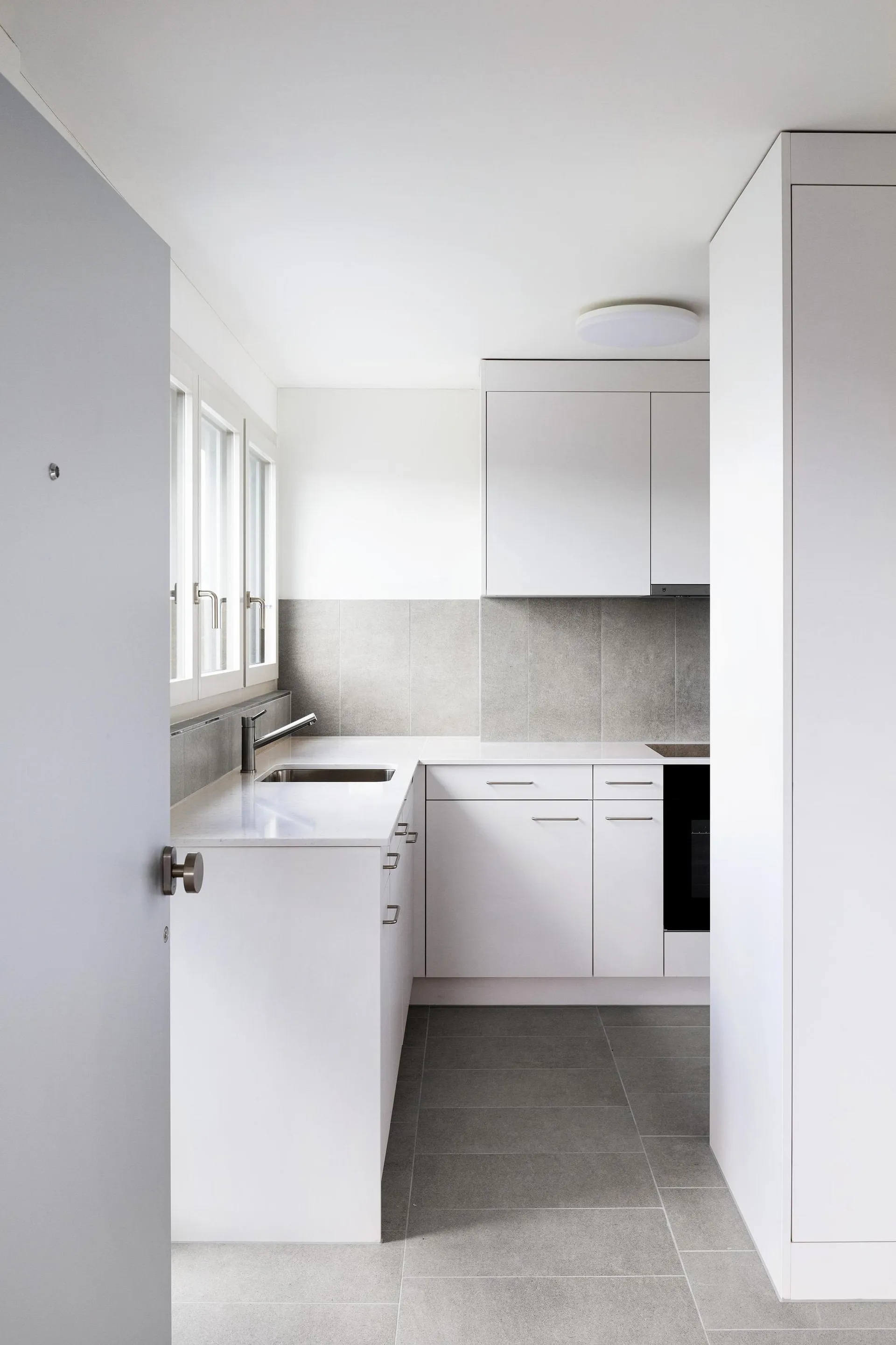 Moderne 4.5 Zimmerwohnung in Dübendorf