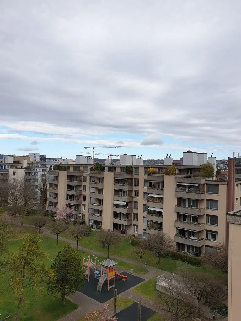 Charmante 4.5-Zimmer-Wohnung in Altstetten - befristet bis 30.06.2027