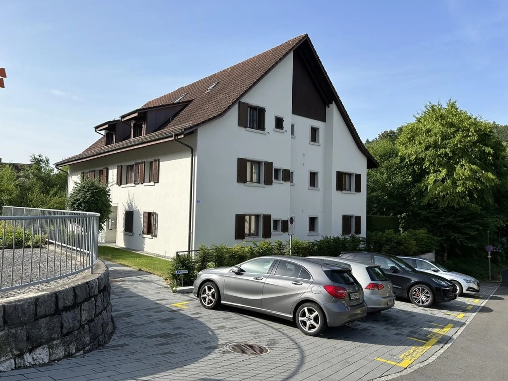 Gemütlich-moderne 3.5-Zimmer-Dachwohnung mit Charme