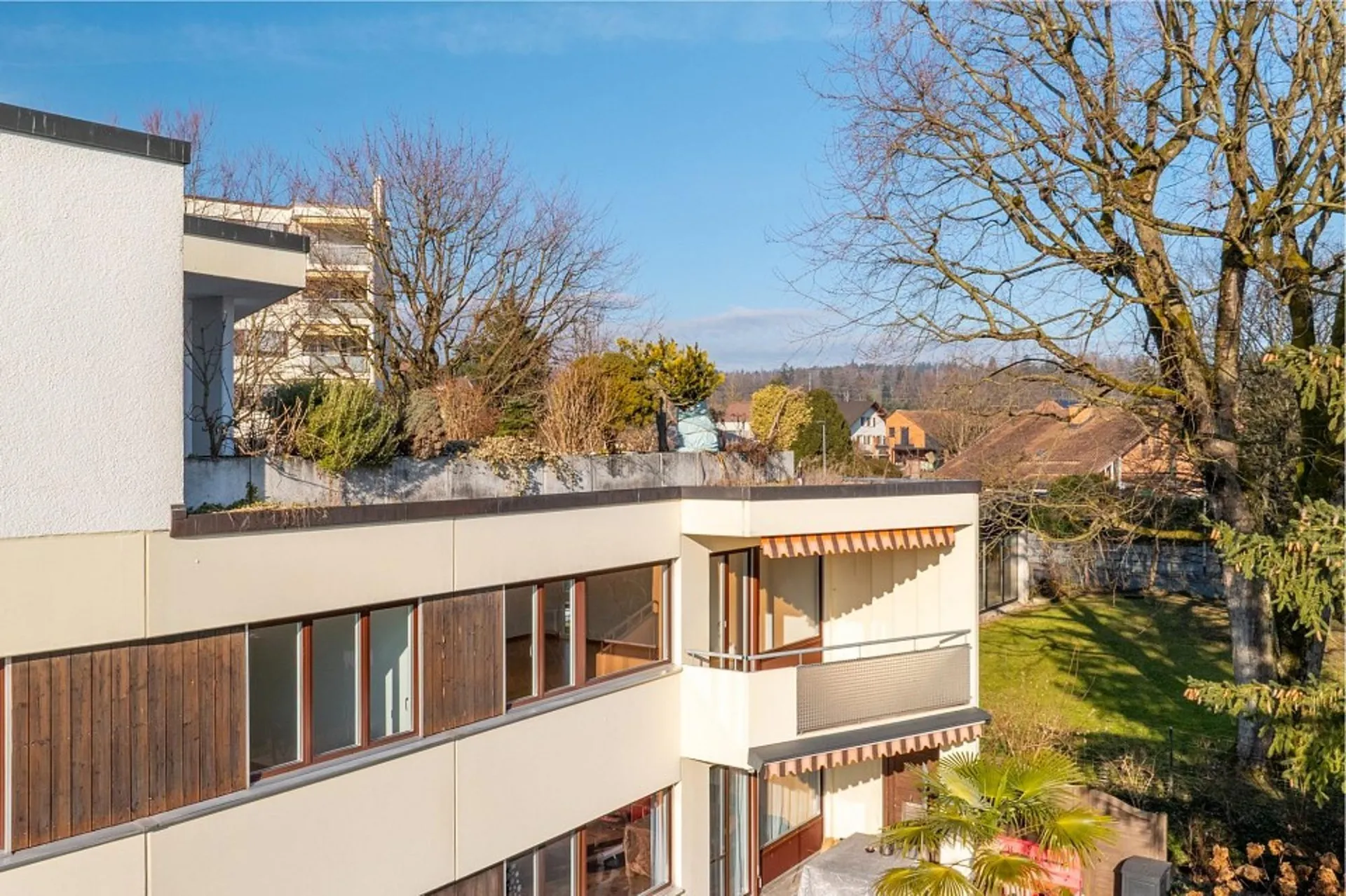 Geräumige 5.5-Zimmer-Wohnung mit Balkon