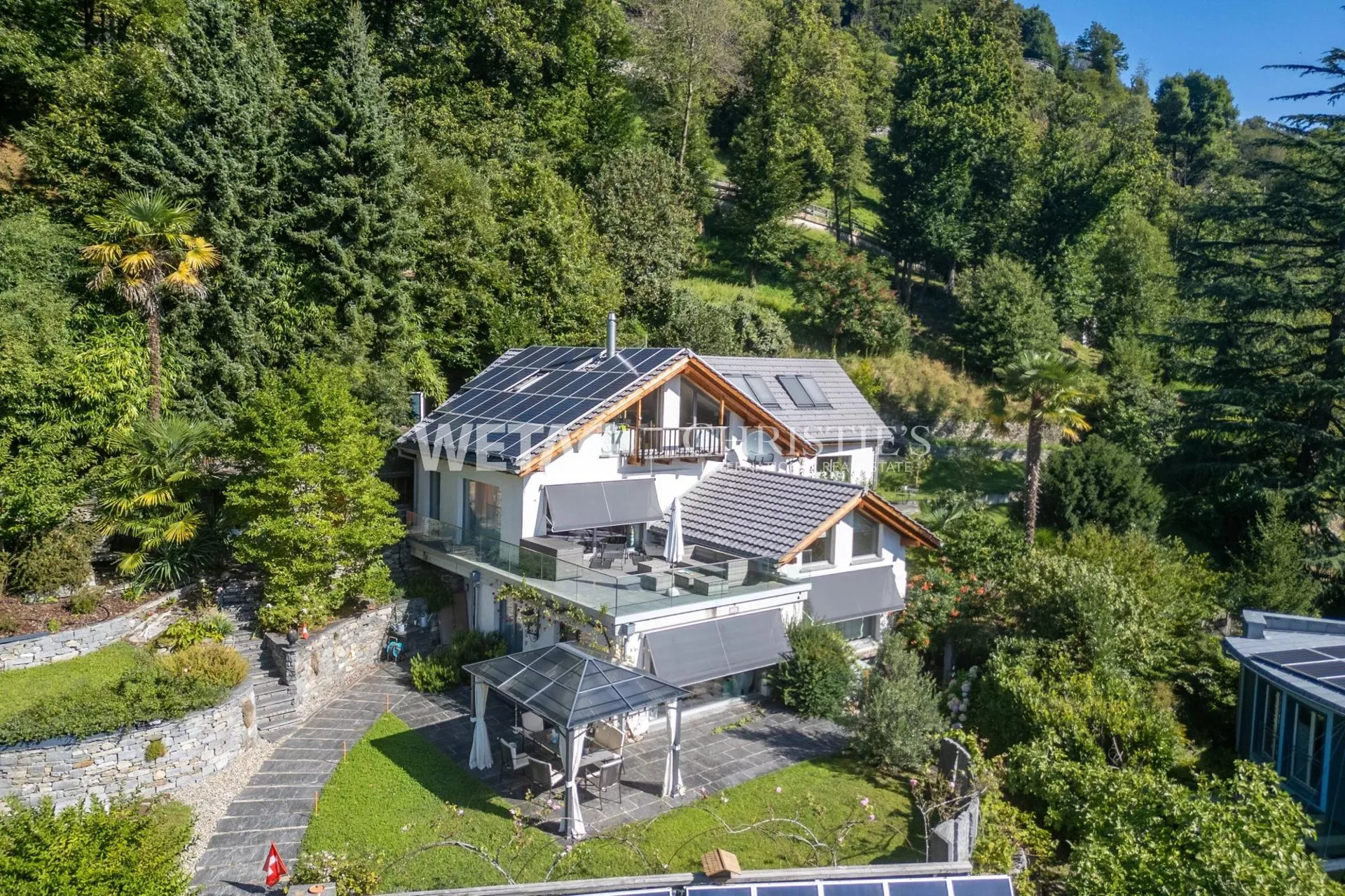 Exklusive energieeffiziente Villa zu verkaufen in Castaneda, Italienisches Graubünden