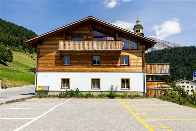 Zweitwohnsitz
5.5 Zimmer Dach-Maisonettewohnung mit Panoramaaussicht