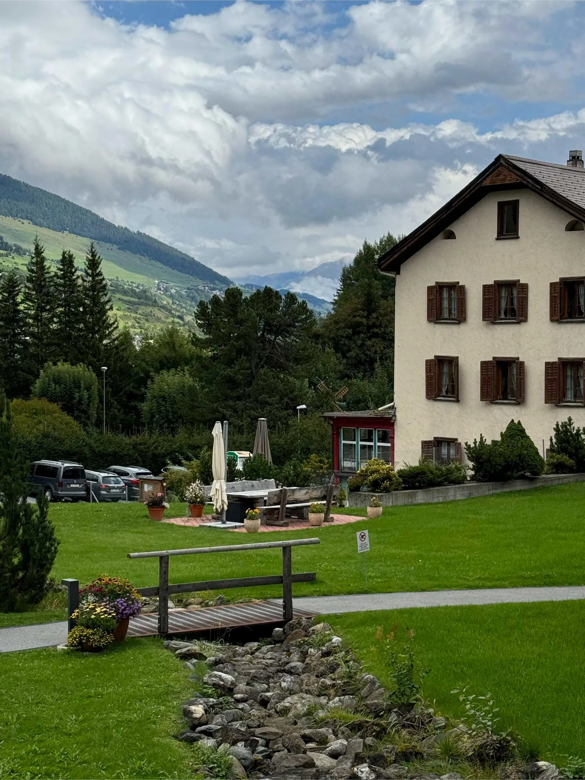 Charmante 3.5-Zimmer-Wohnung in Vulpera mit herrlicher Aussicht