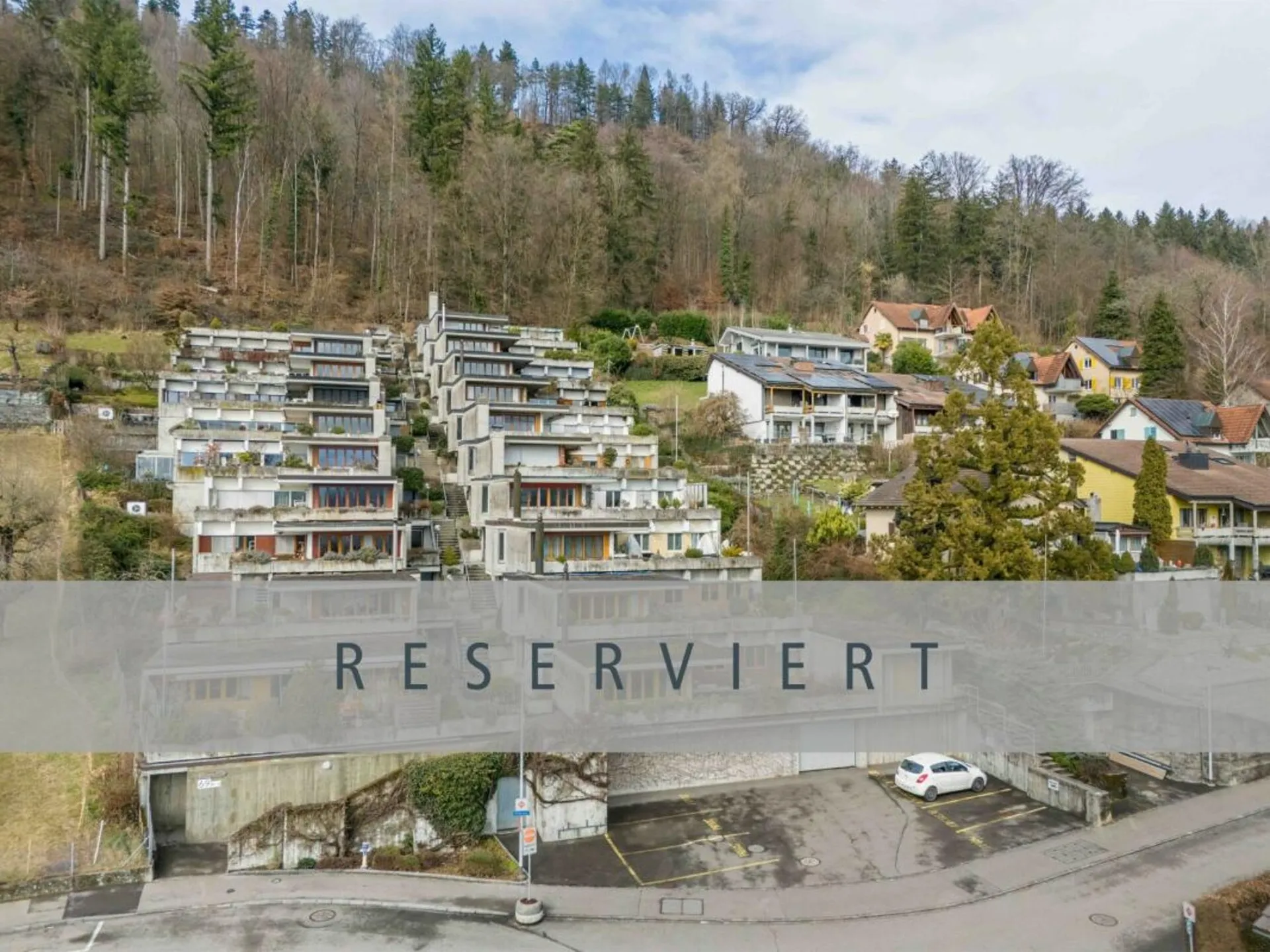 Über den Dächern von Brugg - 4.5-Zimmer-Terrassenhaus mit zwei Terrassen