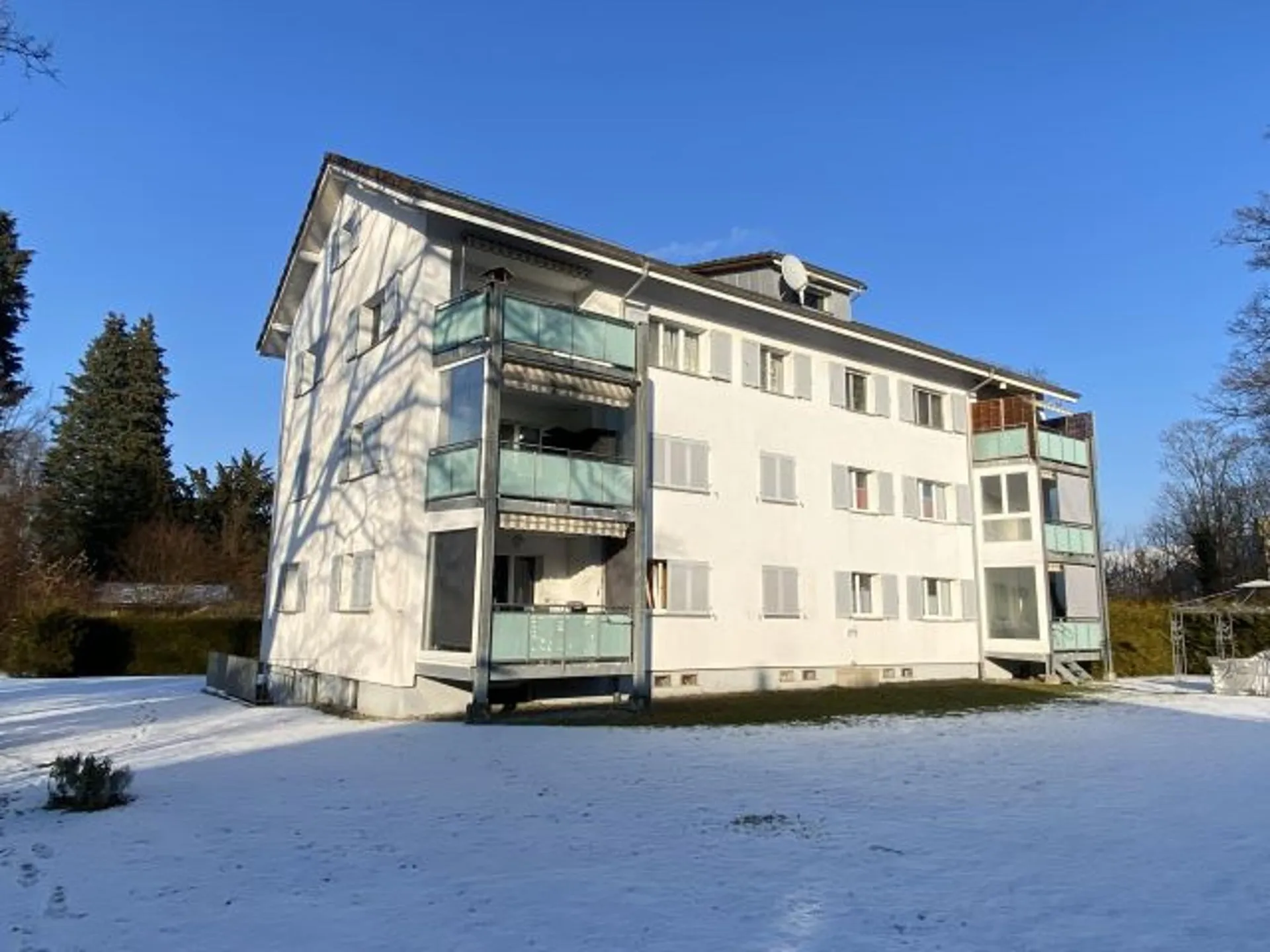 4 1/2 Zi.-Dachwohnung mit Balkon