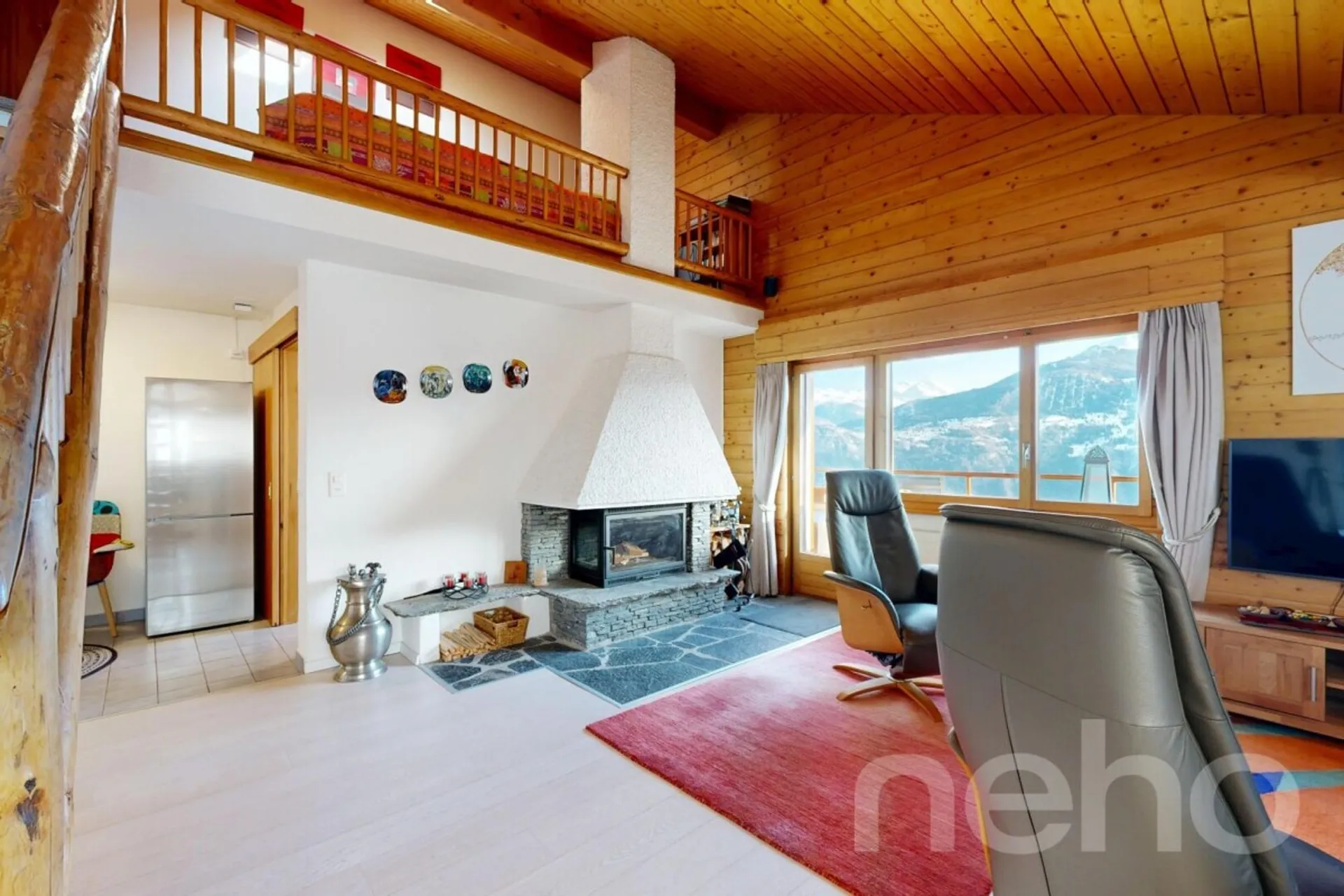 Bel appartement vendu meublé au dernier étage avec mezzanine
