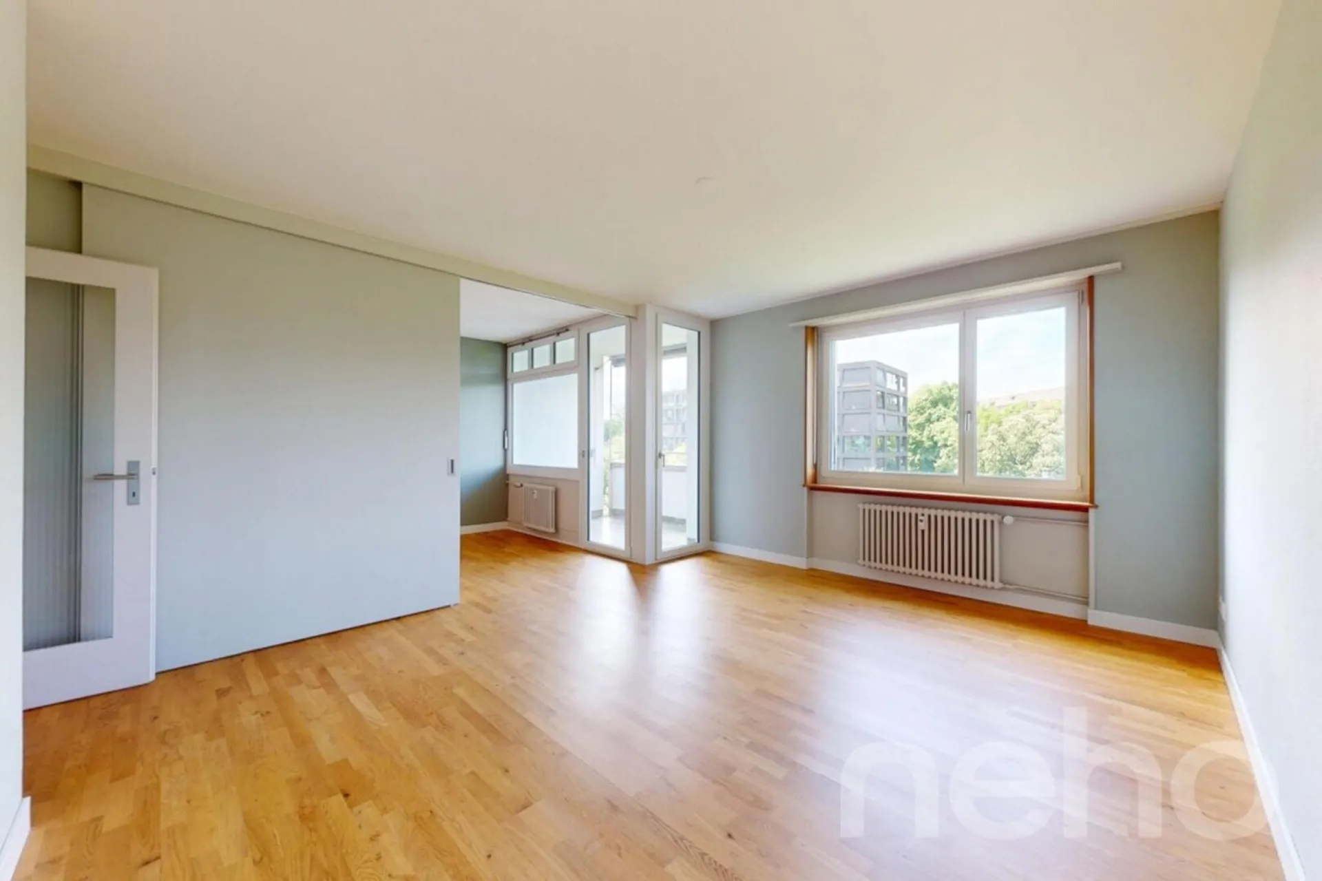 Modern renovierte 3.5-Zimmer-Wohnung mit Weitblick ins Grüne in Basel