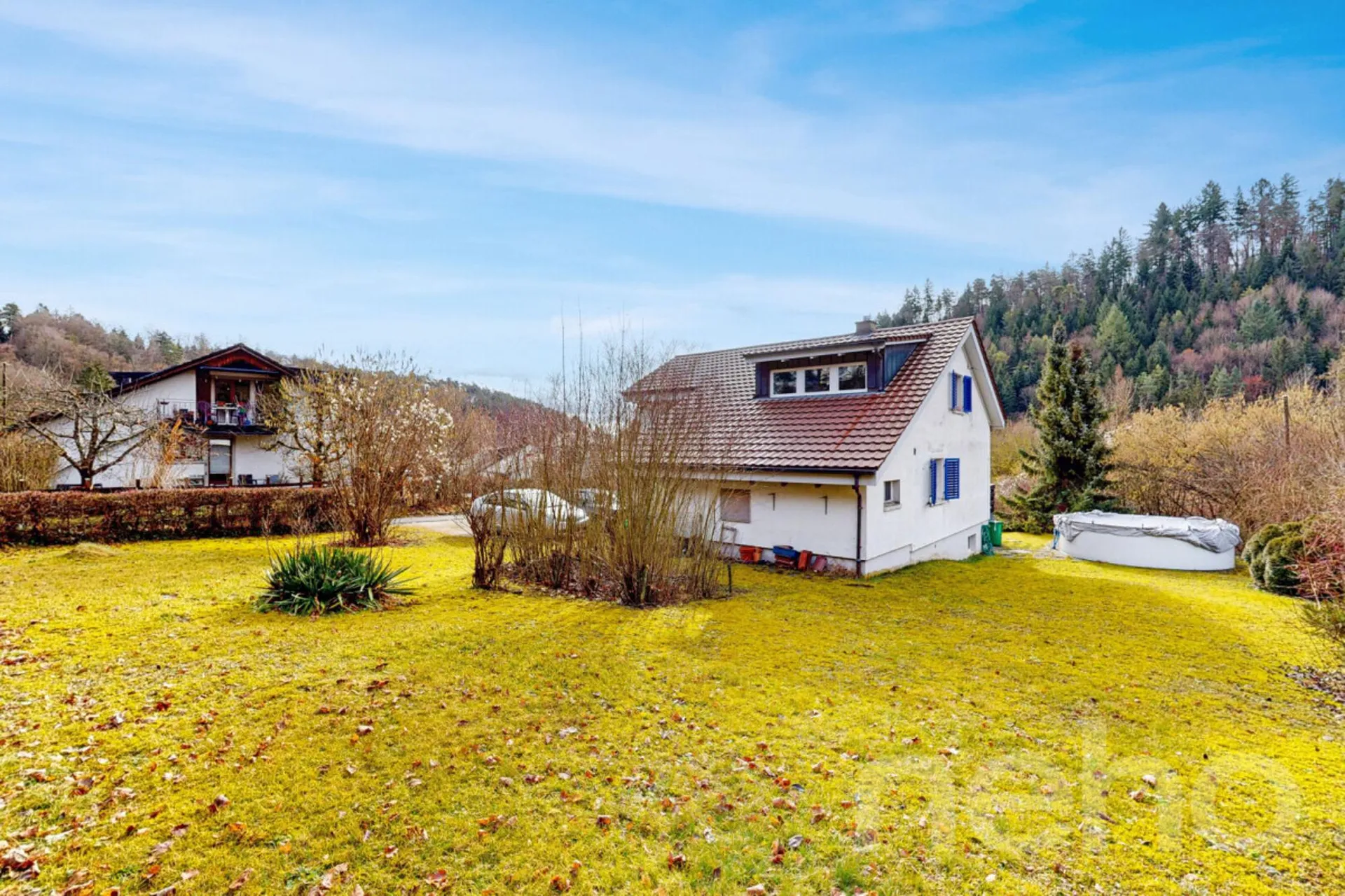 Freistehendes Einfamilienhaus auf 971 m2 Grundstück