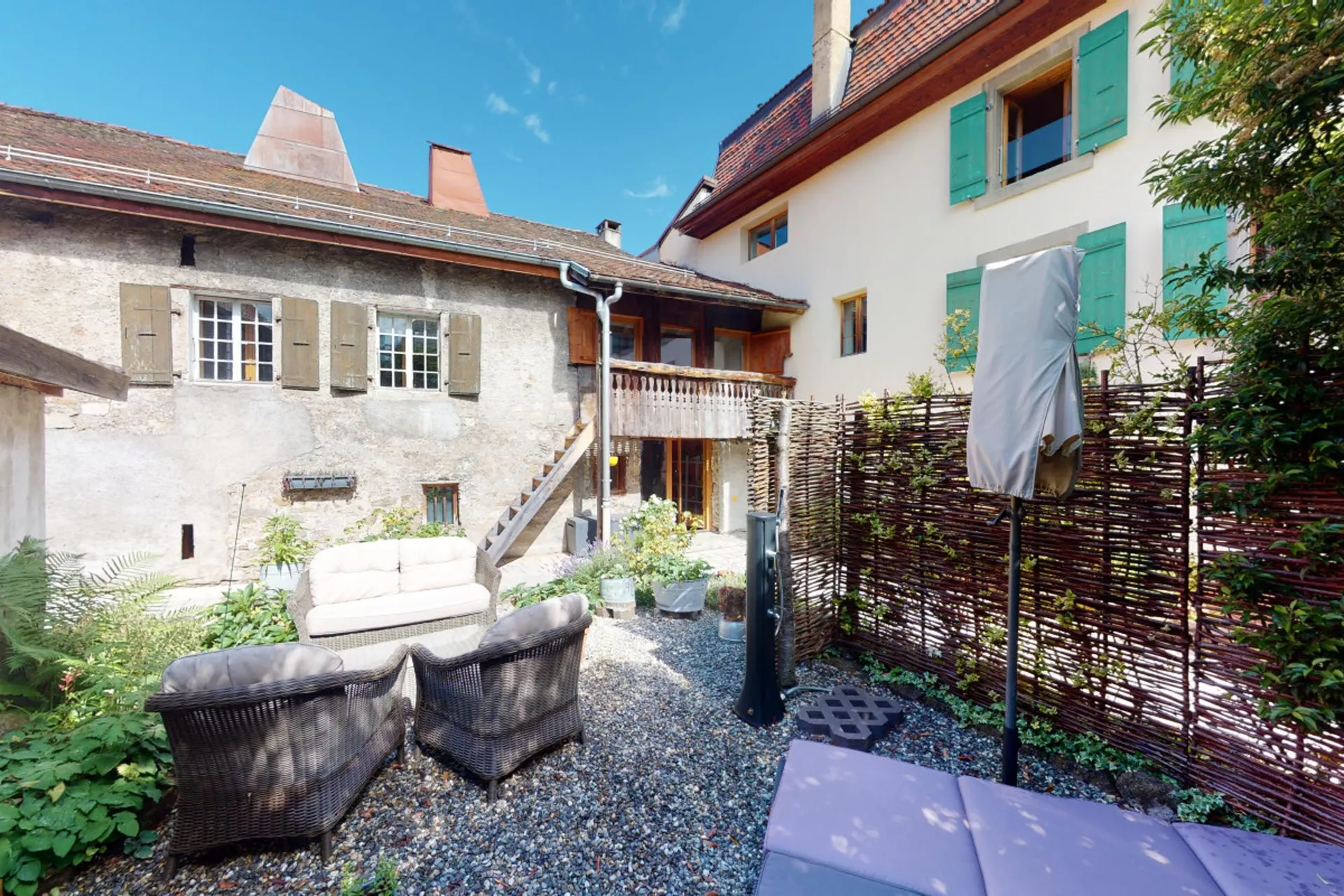 Superbe propriété avec cachet et gros potentiel au coeur de St-Légier