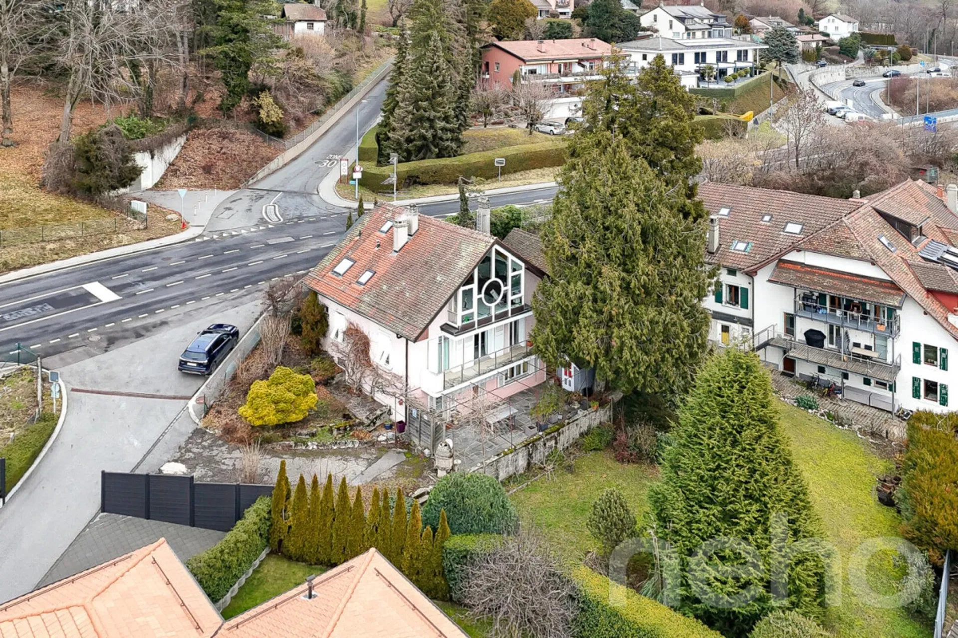Maison de caractère avec vue panoramique sur le Léman et les Alpes