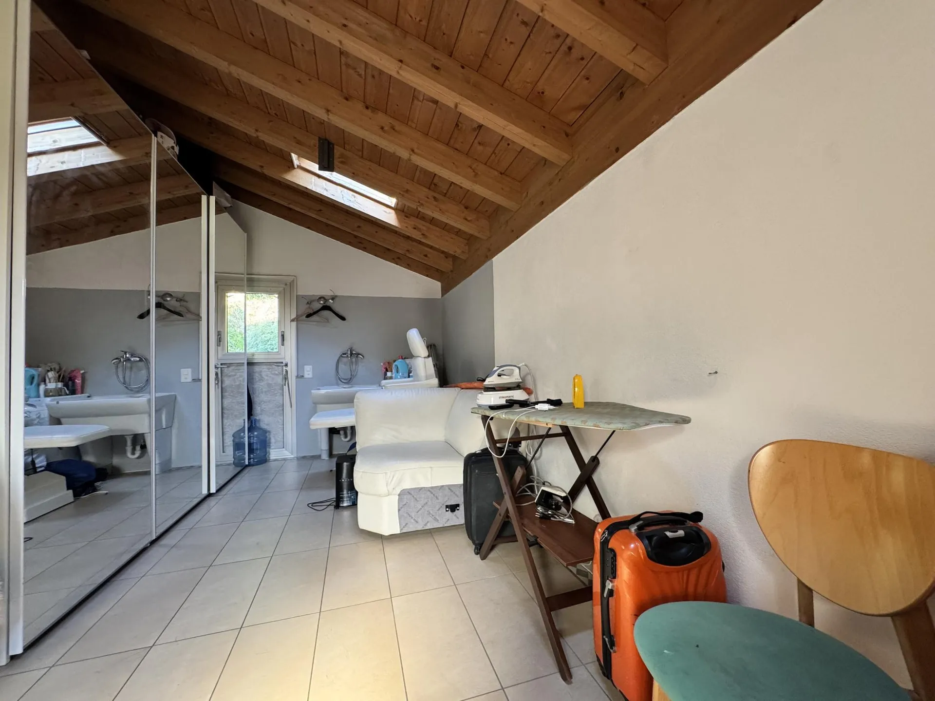 Image 7