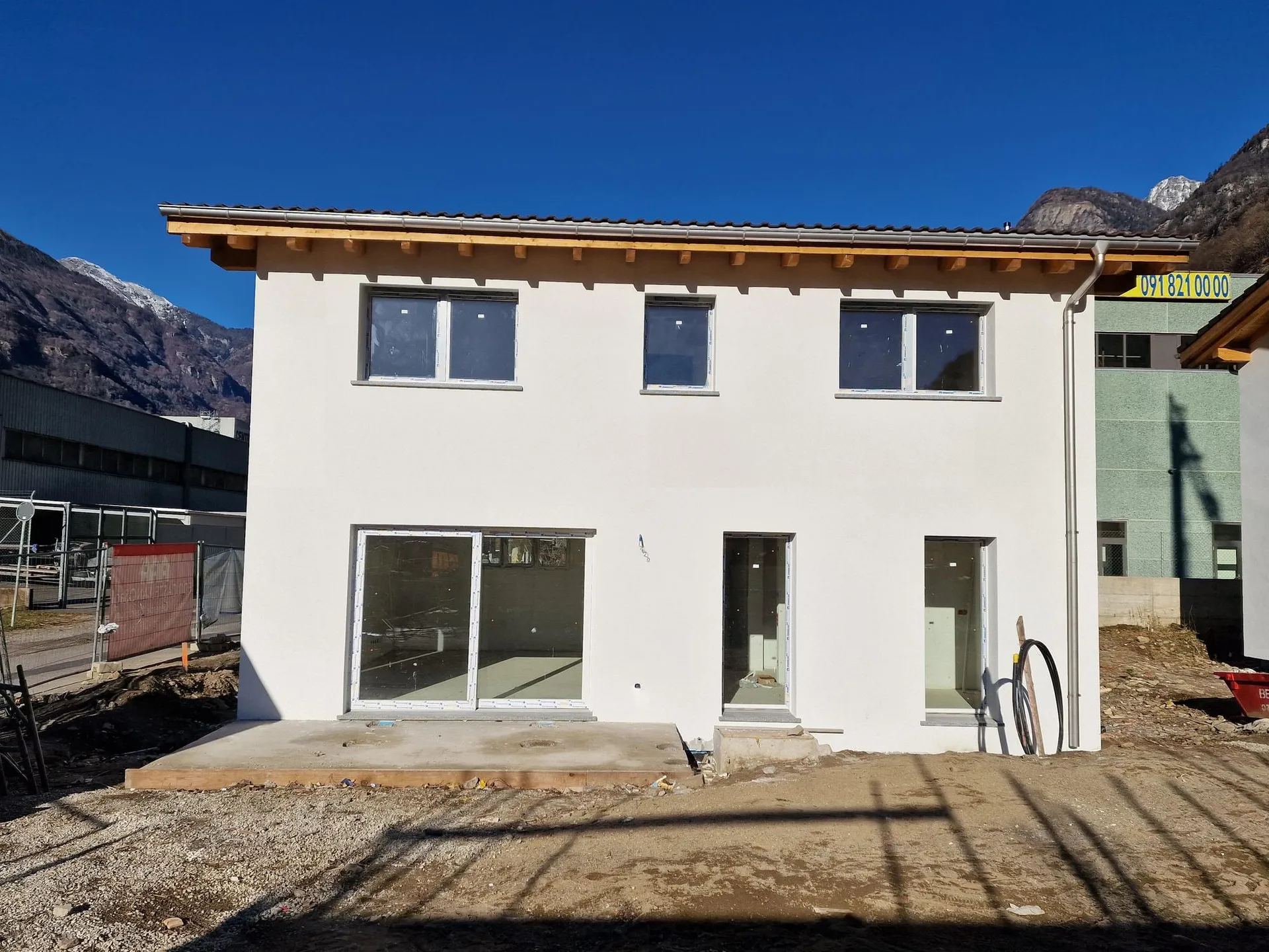 Villetta indipendente in prossima edificazione a Cadenazzo in nuovo complesso residenziale