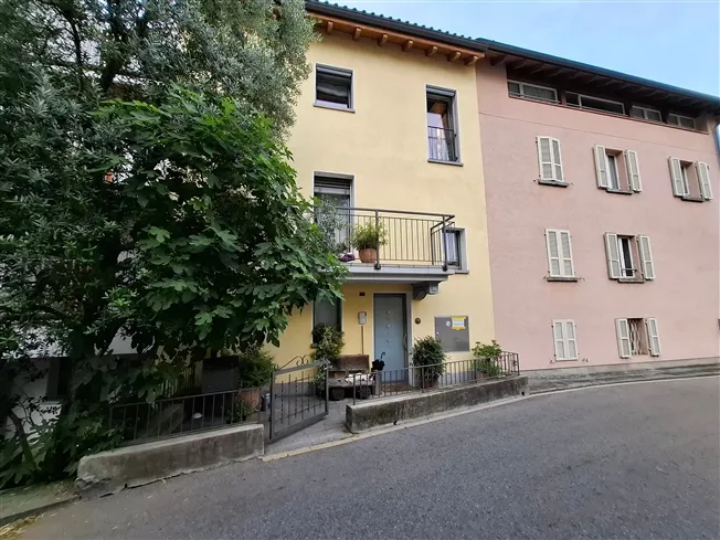 Villa unifamiliare di prima classe a Monte Carasso, Canton Ticino