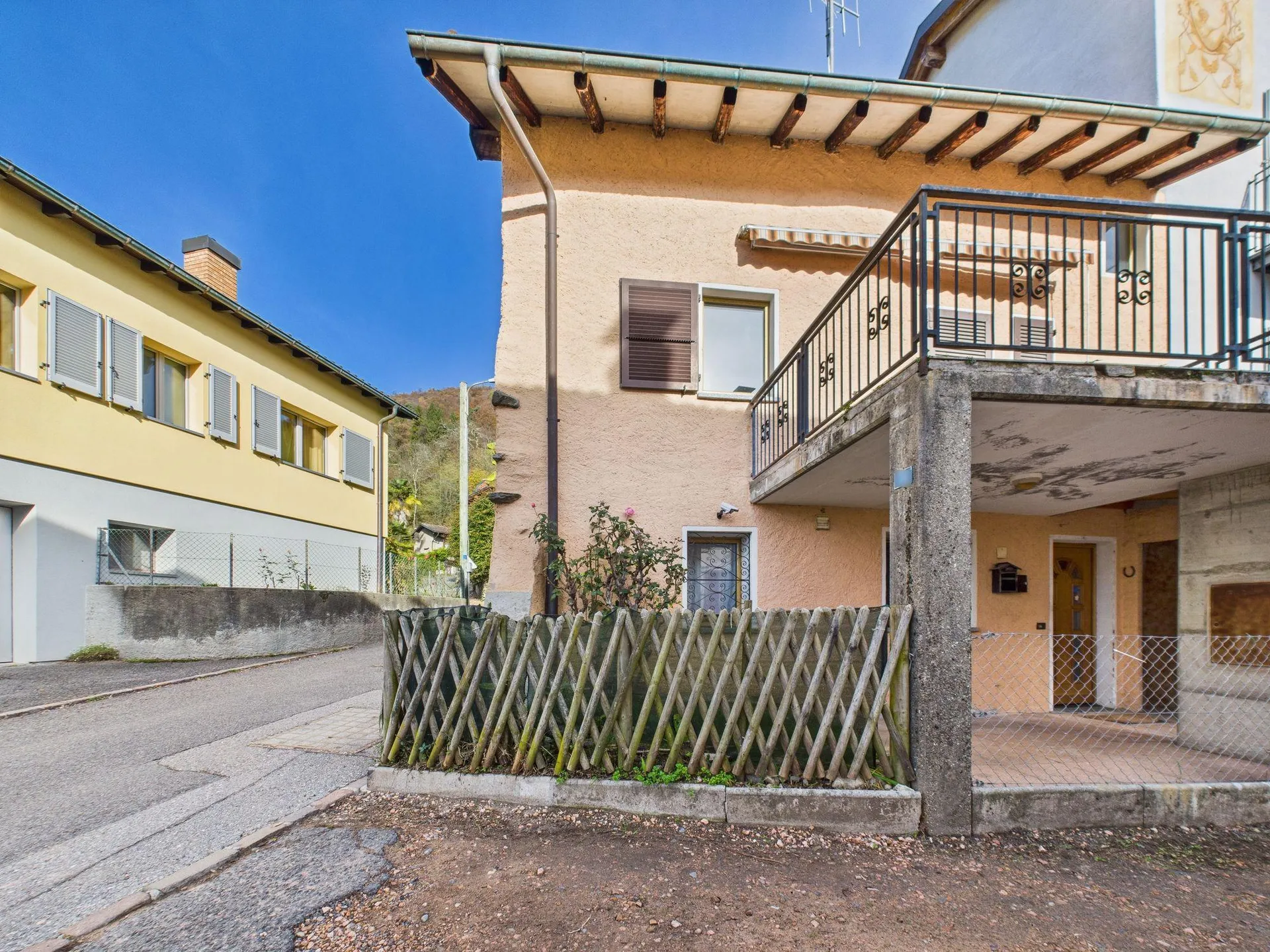 Incantevole casa a schiera nella pittoresca regione di Tresa