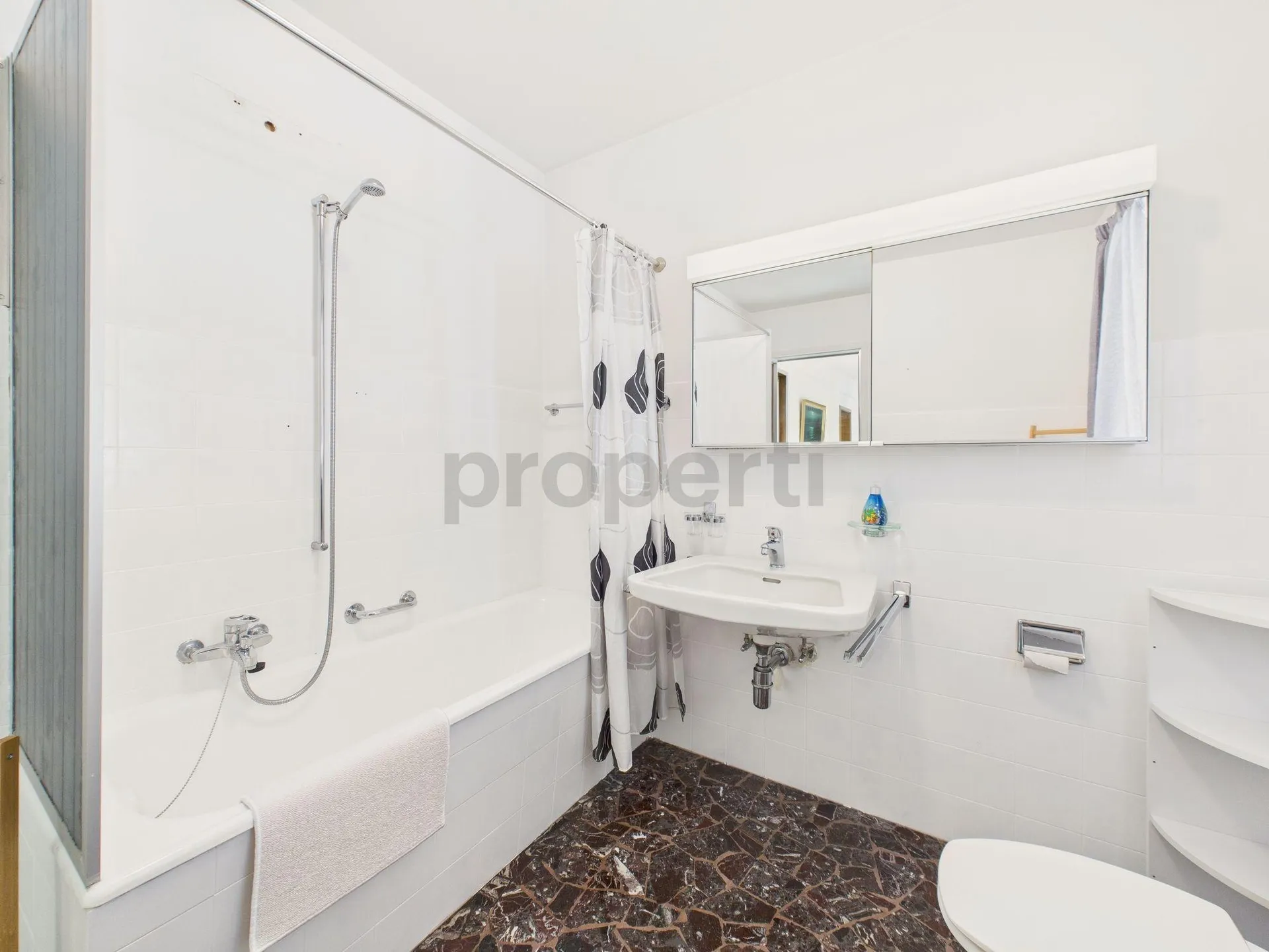 Image 9