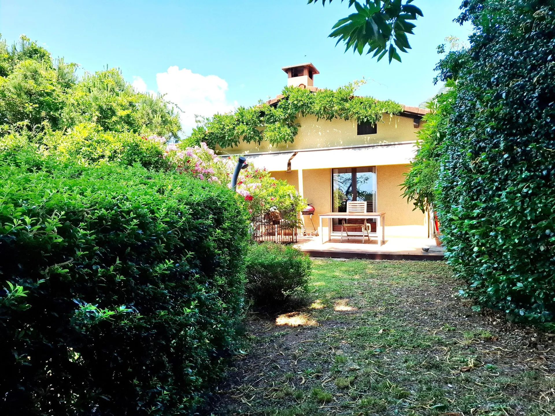 Splendida Villa unifamiliare a Bellinzona, nel Canton Ticino