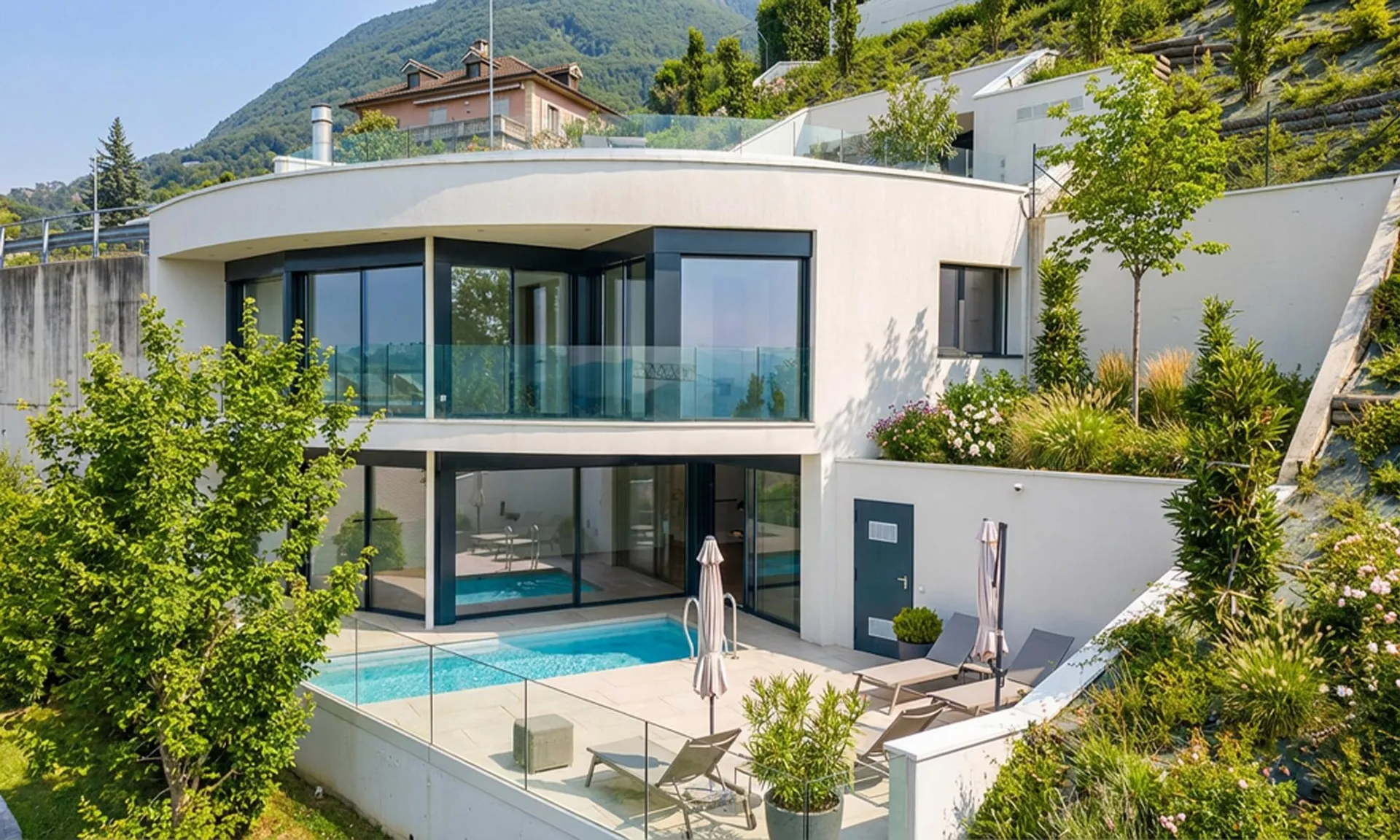 VILLA MODERNA CON PISCINA E TERRAZZA PANORAMICA A VIGANELLO