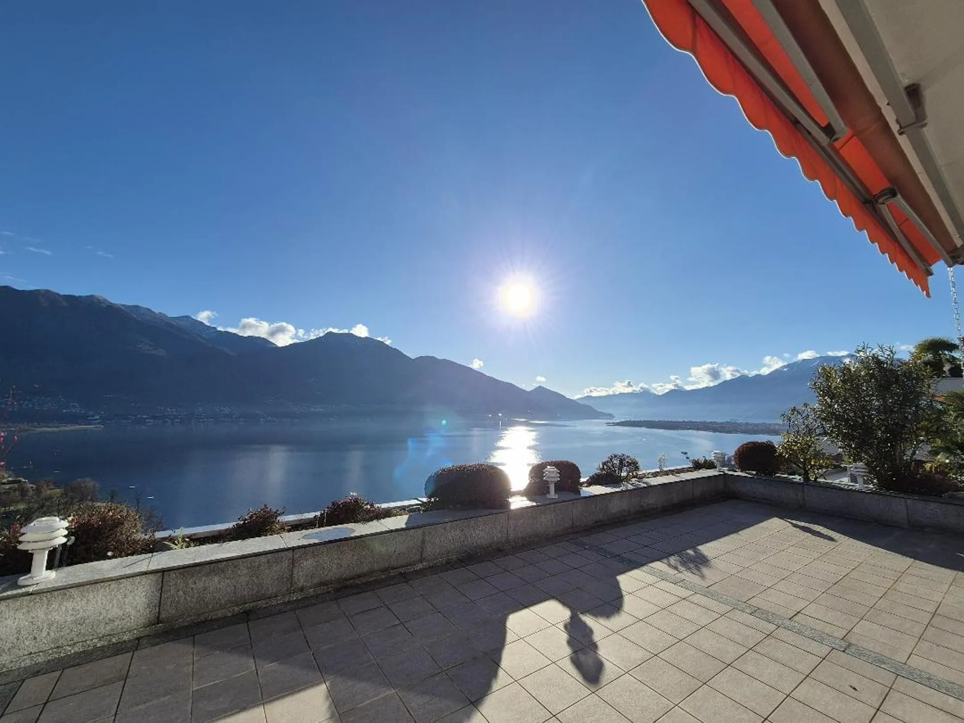 Attico da sogno con vista panoramica / Traumhafte Attikawohnung mit Panoramablick
