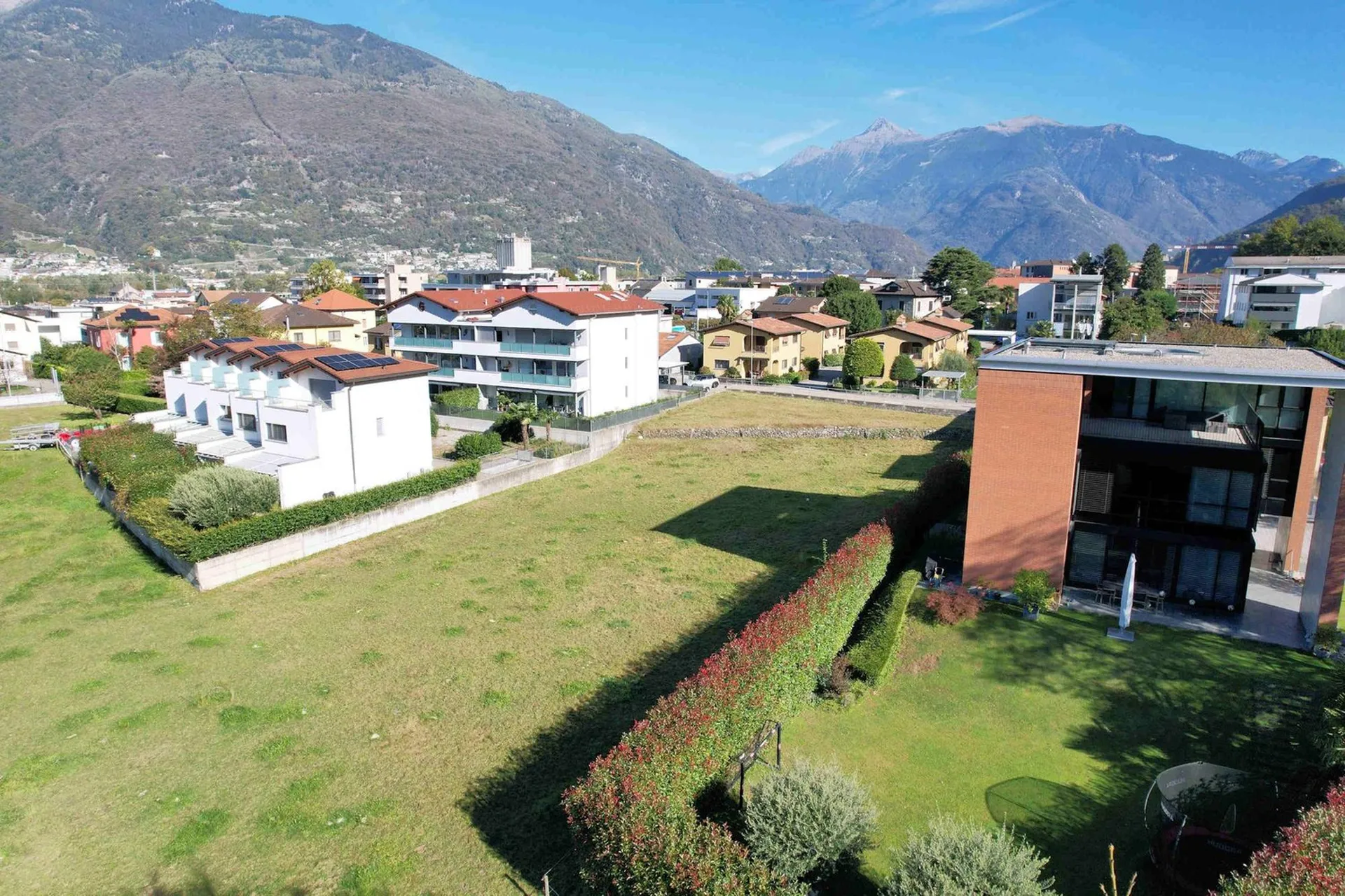 Nuovo appartamento con terrazza in zona residenziale di pregio