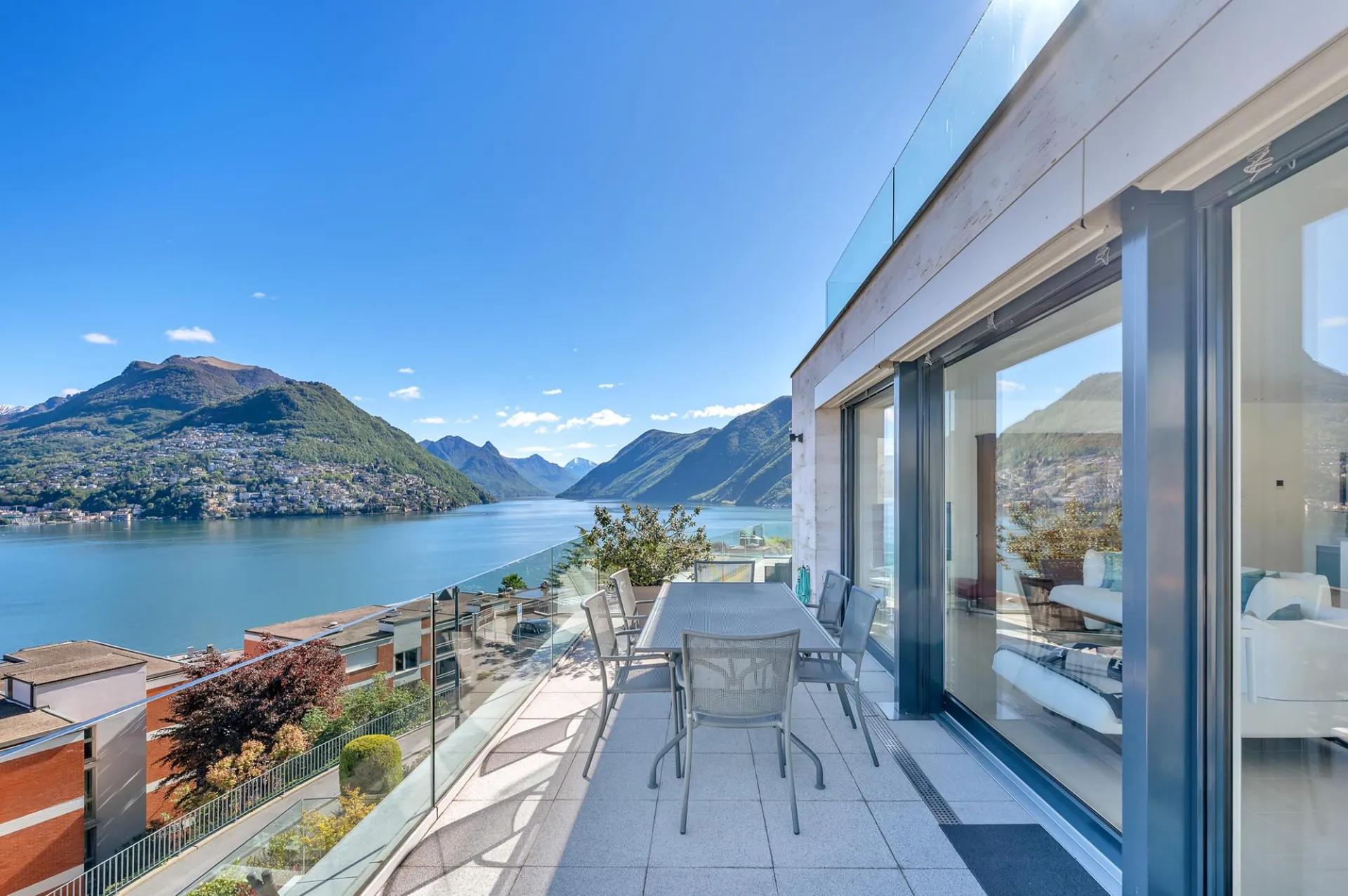 4.5 locali da sogno con terrazze vista lago