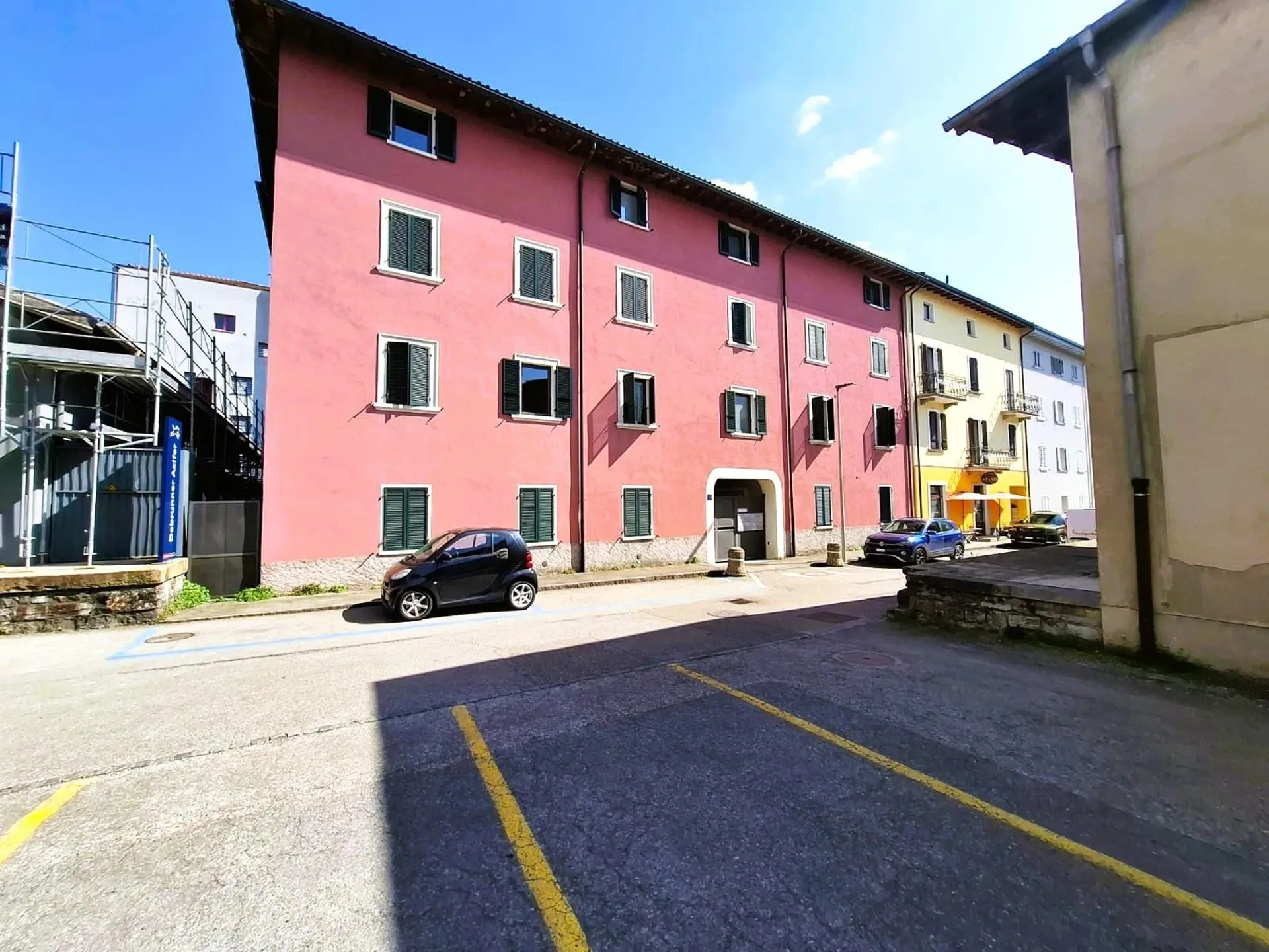 Image 10