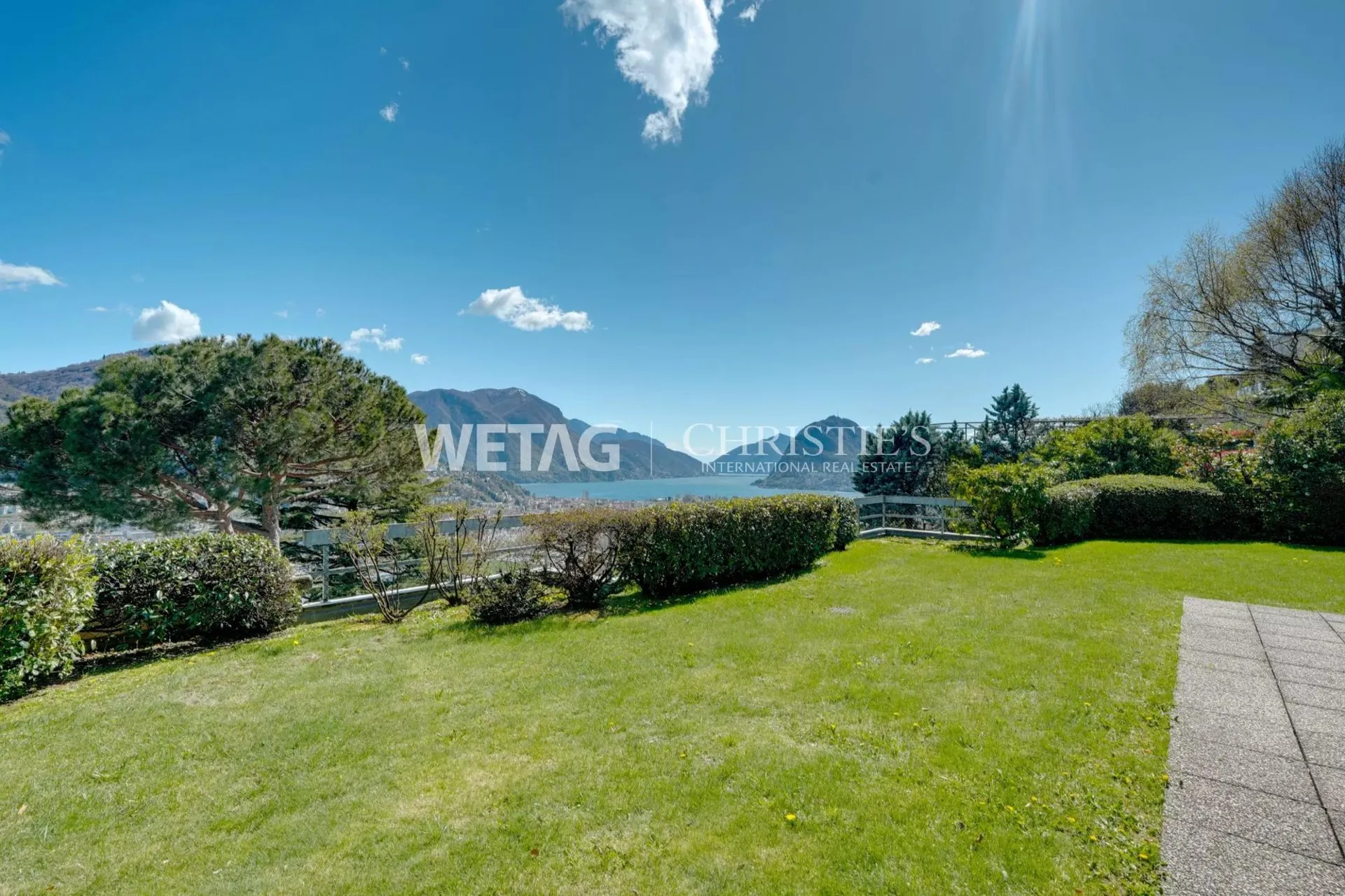 Elegante Penthouse-Wohnung in Lugano-Porza mit privatem Garten & Blick auf den Luganersee ? Zweitwohnsitz möglich