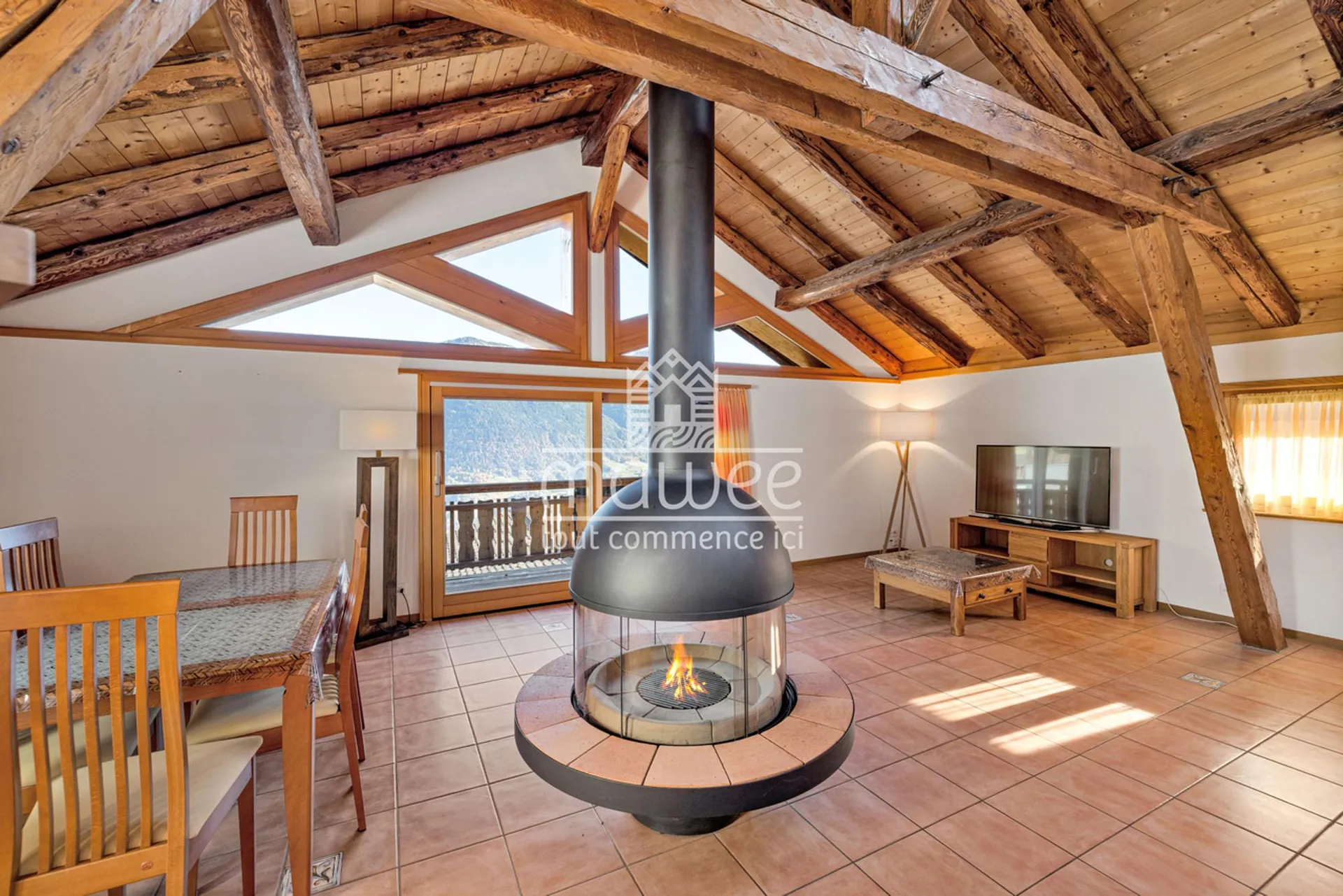 Opportunité rare - chalet avec studio en résidence secondaire !