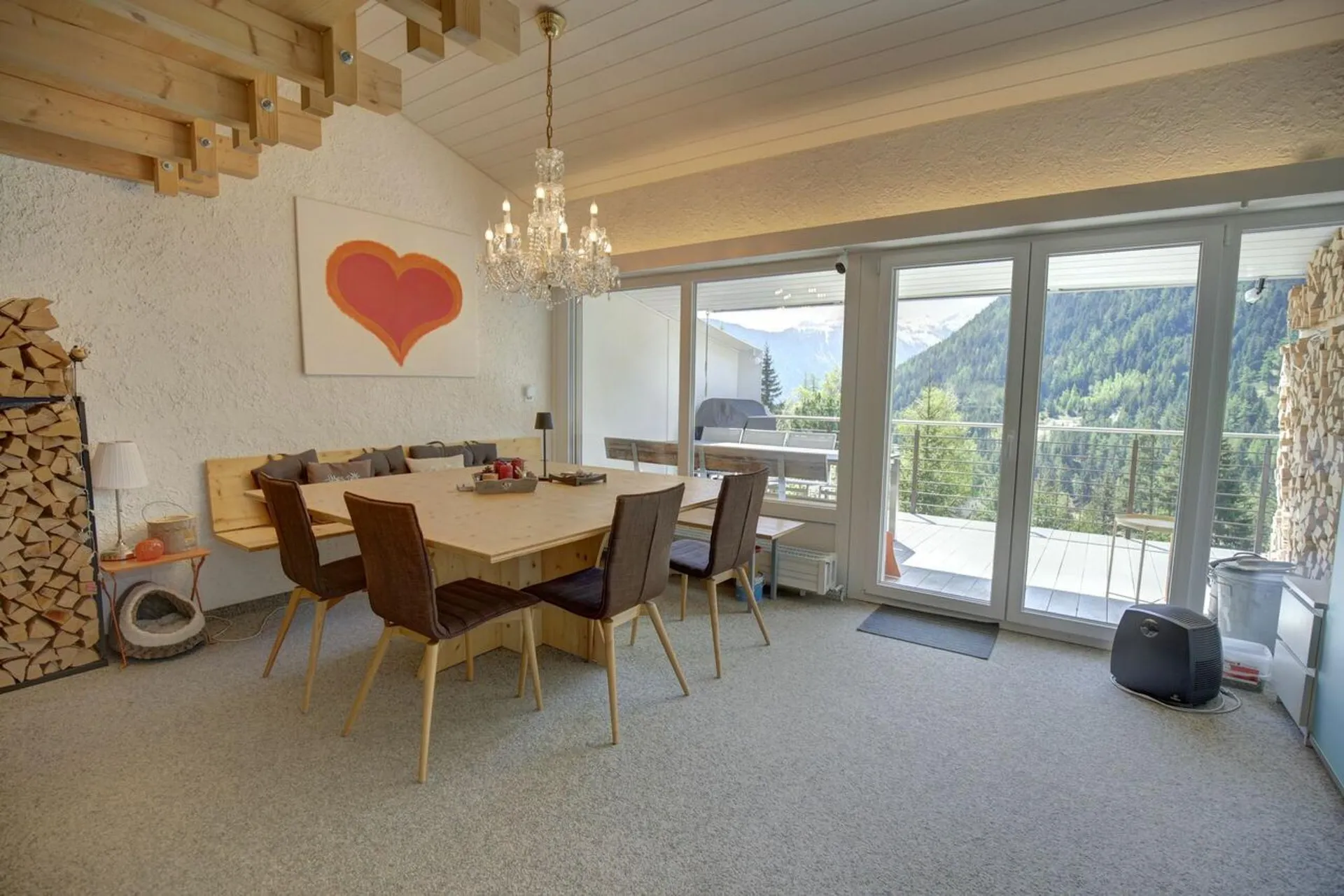 Magnifique chalet mitoyen rénové à Champex-Lac !