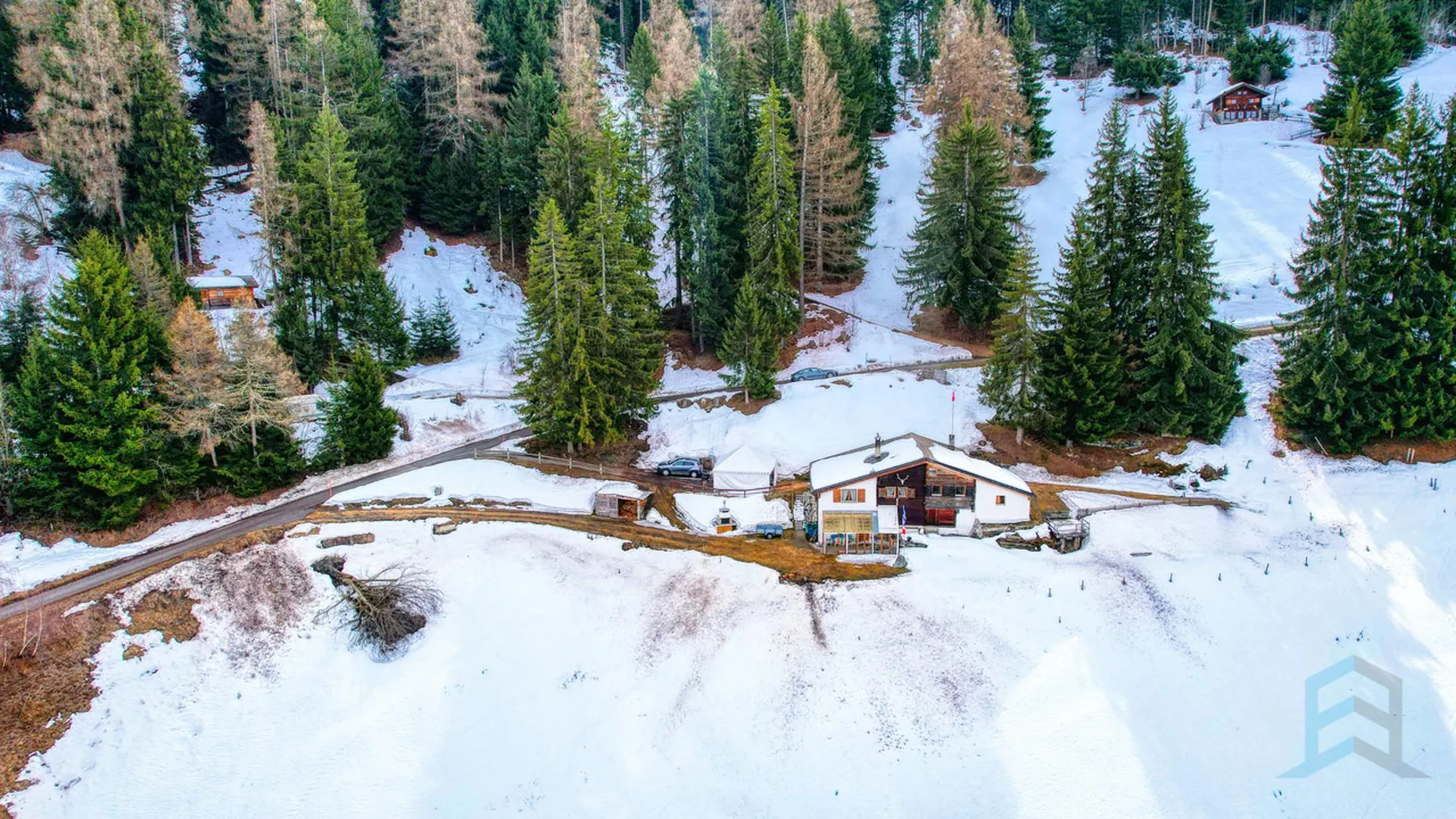 EXCLUSIVITE Magnifique Chalet mitoyen en pleine nature à Vercorin