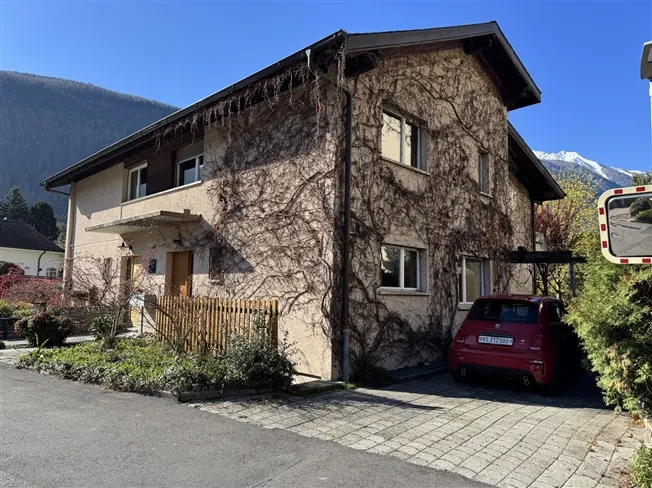 Angrenzende Villa zur Renovierung - Martigny - Ref. 10262595 - EINZELNER AGENT